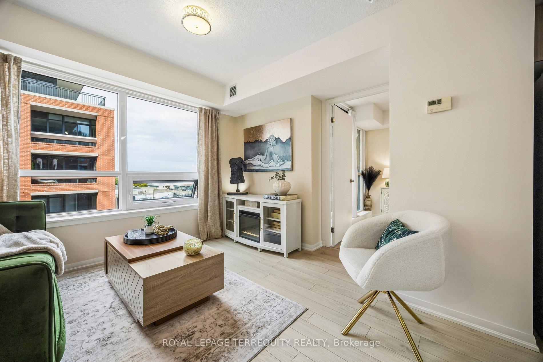 Photo 7 of Unit 524, 3091 Dufferin Street, North York, Yorkdale-Glen Park — HOMEH