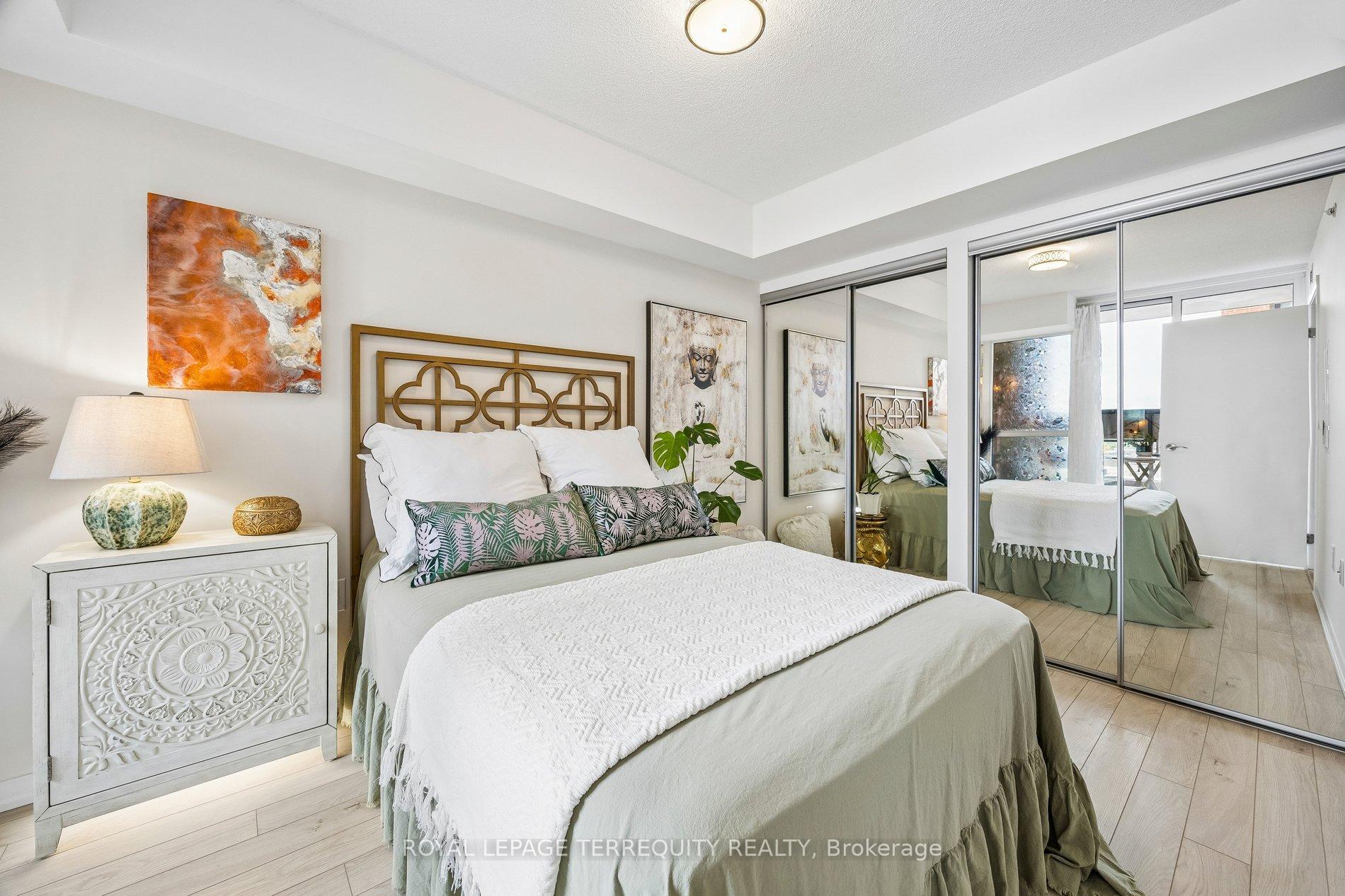 Photo 15 of Unit 524, 3091 Dufferin Street, North York, Yorkdale-Glen Park — HOMEH