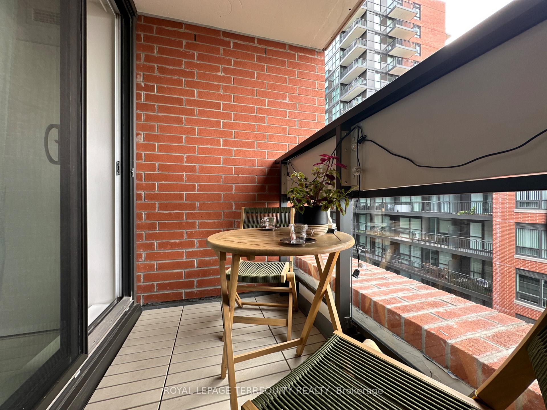 Photo 18 of Unit 524, 3091 Dufferin Street, North York, Yorkdale-Glen Park — HOMEH
