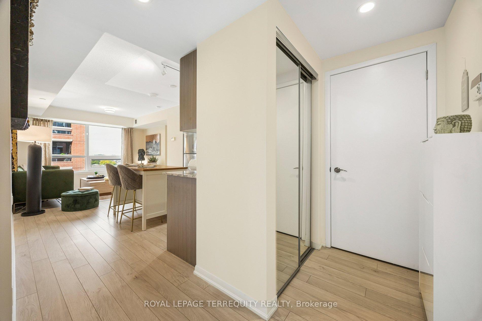 Photo 21 of Unit 524, 3091 Dufferin Street, North York, Yorkdale-Glen Park — HOMEH