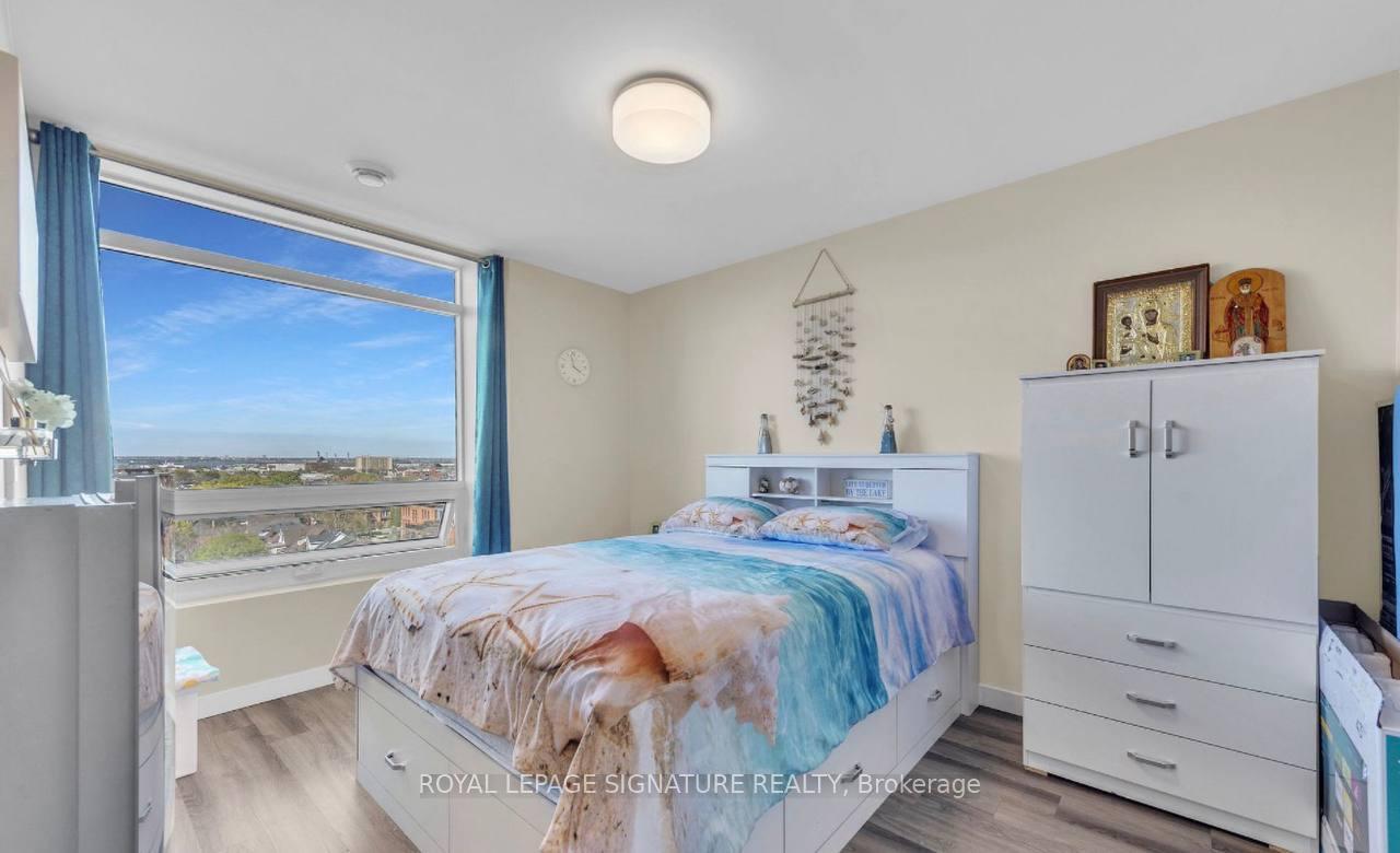 Photo 11 of Unit 405, 467 Charlton Street, Hamilton, Stinson — HOMEH