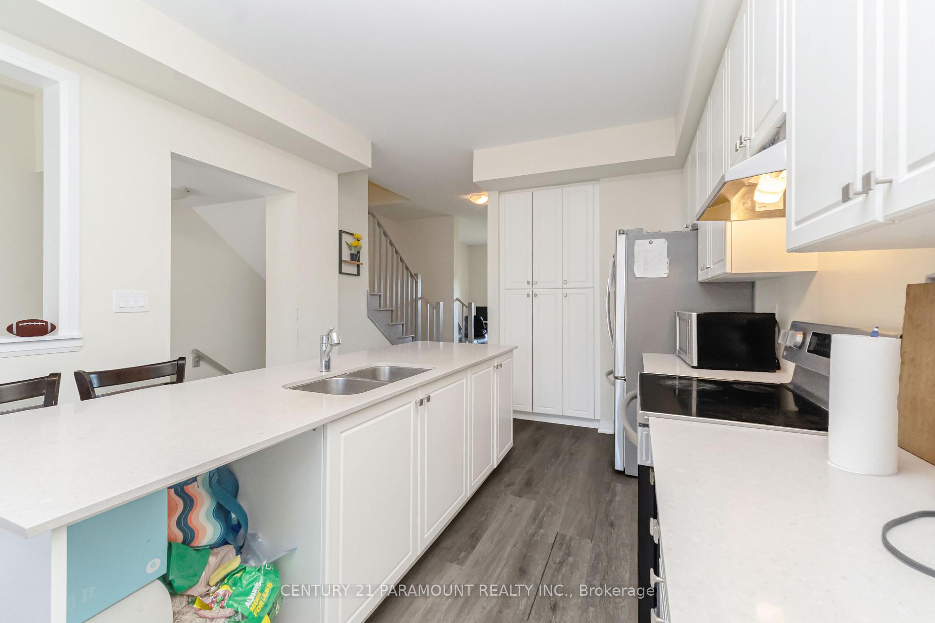 Photo 9 of Unit 20, 185 Bedrock Drive, Hamilton, Stoney Creek Mountain — HOMEH