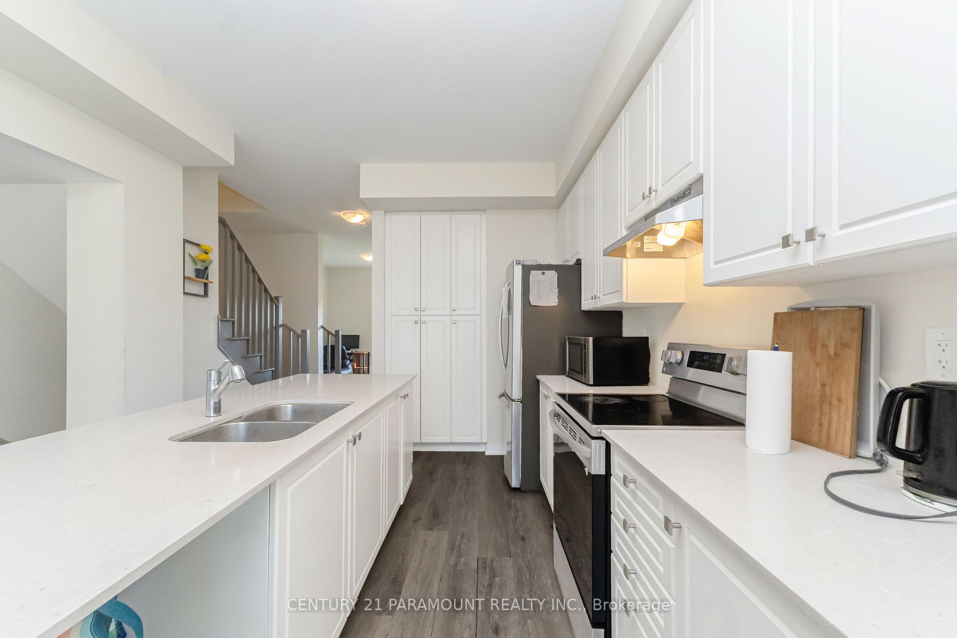 Photo 11 of Unit 20, 185 Bedrock Drive, Hamilton, Stoney Creek Mountain — HOMEH