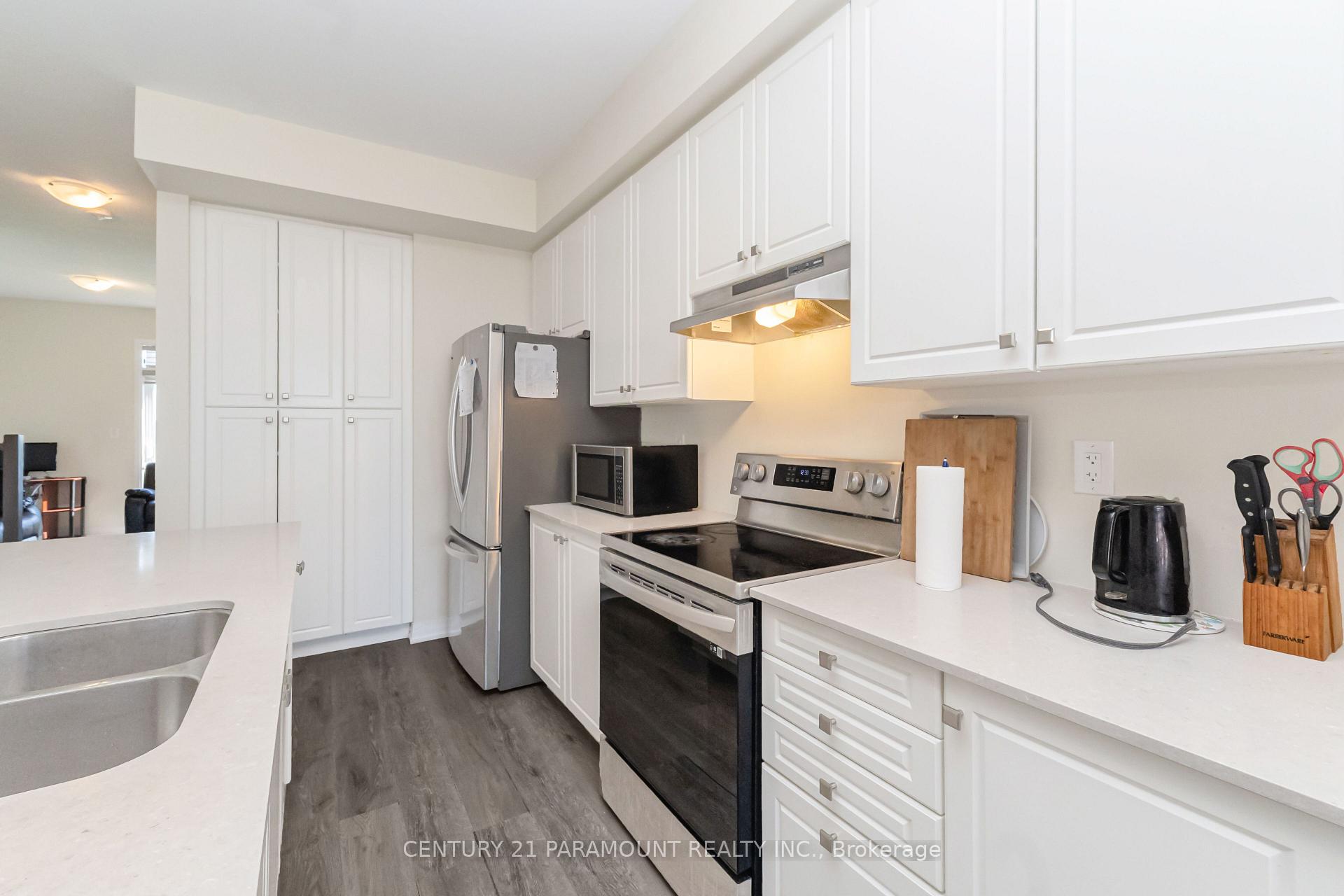 Photo 16 of Unit 20, 185 Bedrock Drive, Hamilton, Stoney Creek Mountain — HOMEH
