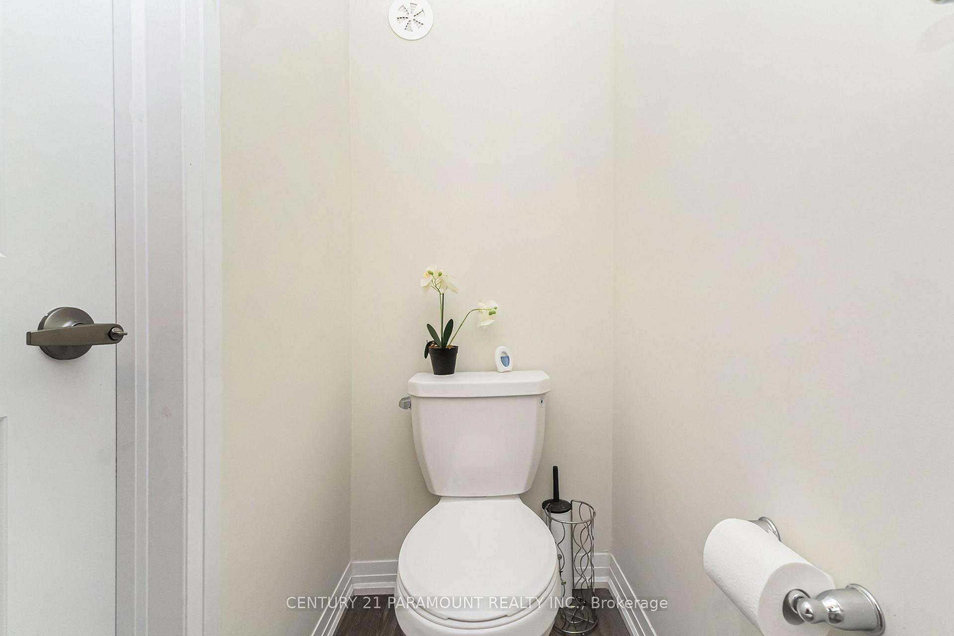 Photo 21 of Unit 20, 185 Bedrock Drive, Hamilton, Stoney Creek Mountain — HOMEH