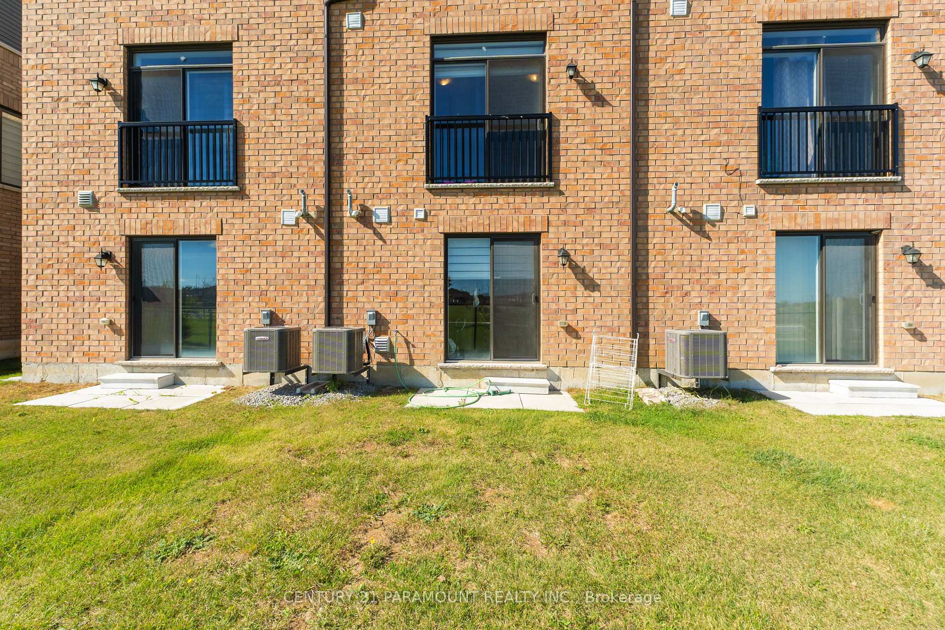 Photo 35 of Unit 20, 185 Bedrock Drive, Hamilton, Stoney Creek Mountain — HOMEH