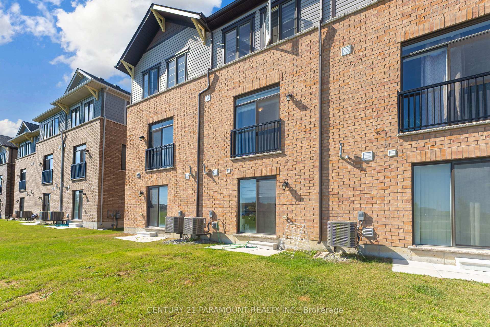 Photo 37 of Unit 20, 185 Bedrock Drive, Hamilton, Stoney Creek Mountain — HOMEH
