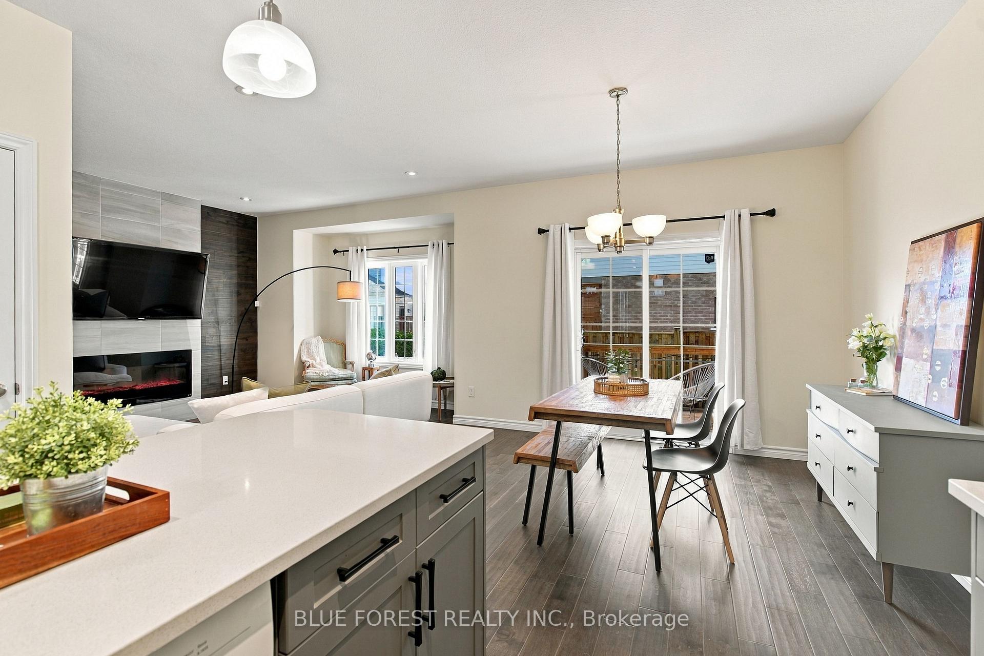 Photo 7 of Unit 52, 2910 Tokala Trail, London, North S — HOMEH