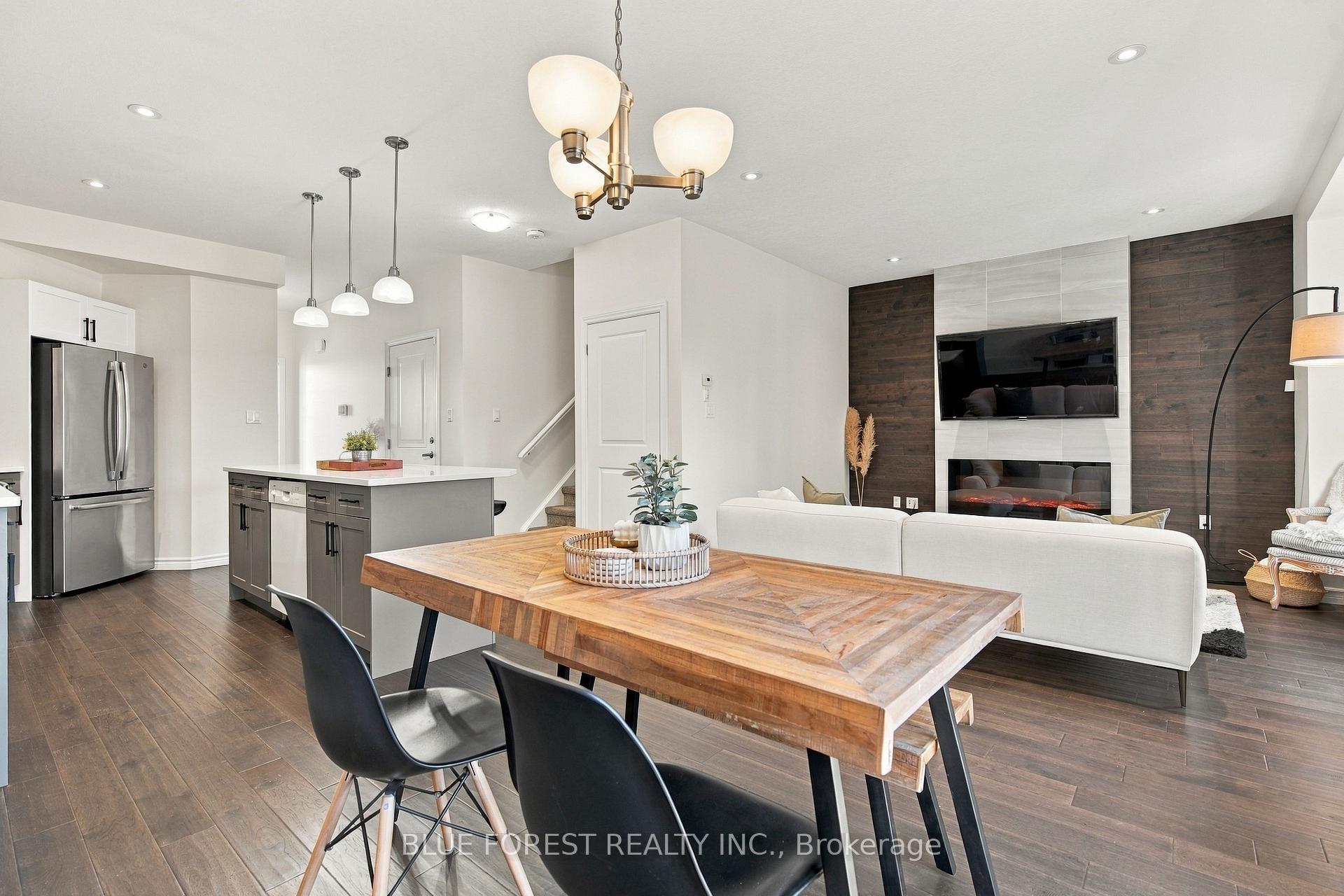 Photo 9 of Unit 52, 2910 Tokala Trail, London, North S — HOMEH