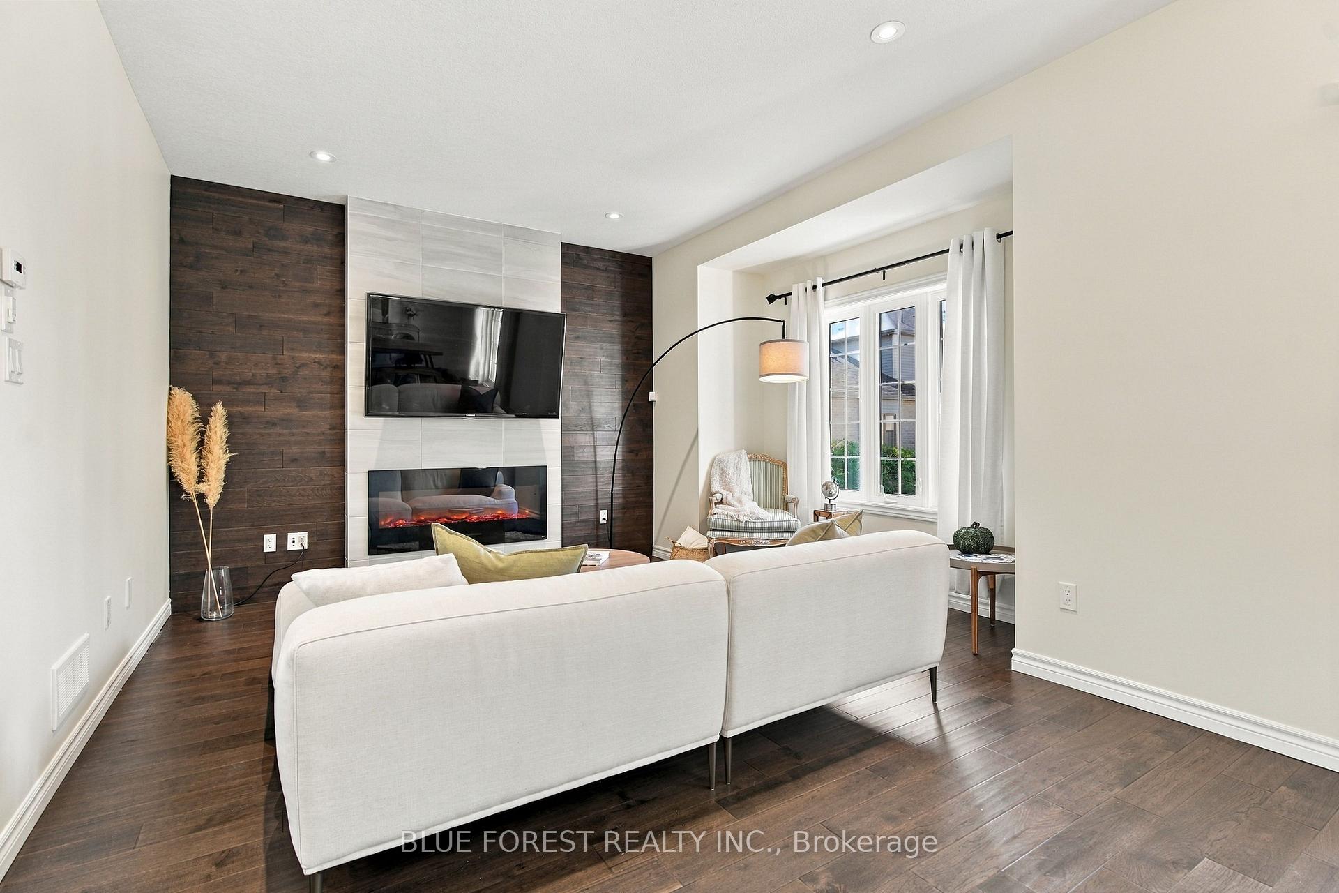 Photo 10 of Unit 52, 2910 Tokala Trail, London, North S — HOMEH