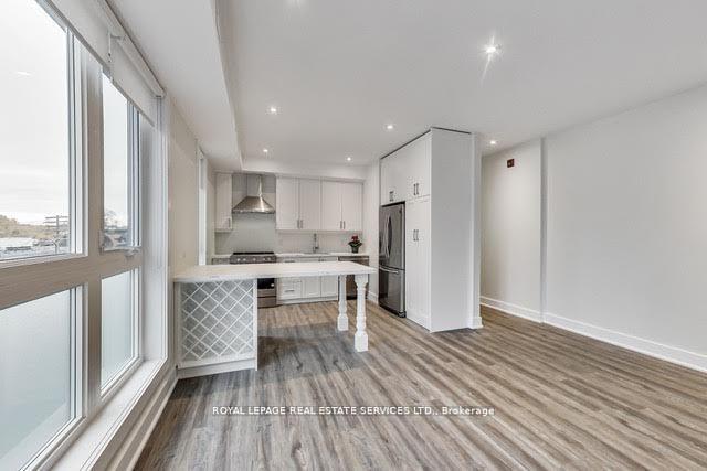 Photo 3 of Unit D, 235 Davenport Road, Toronto, The Annex — HOMEH