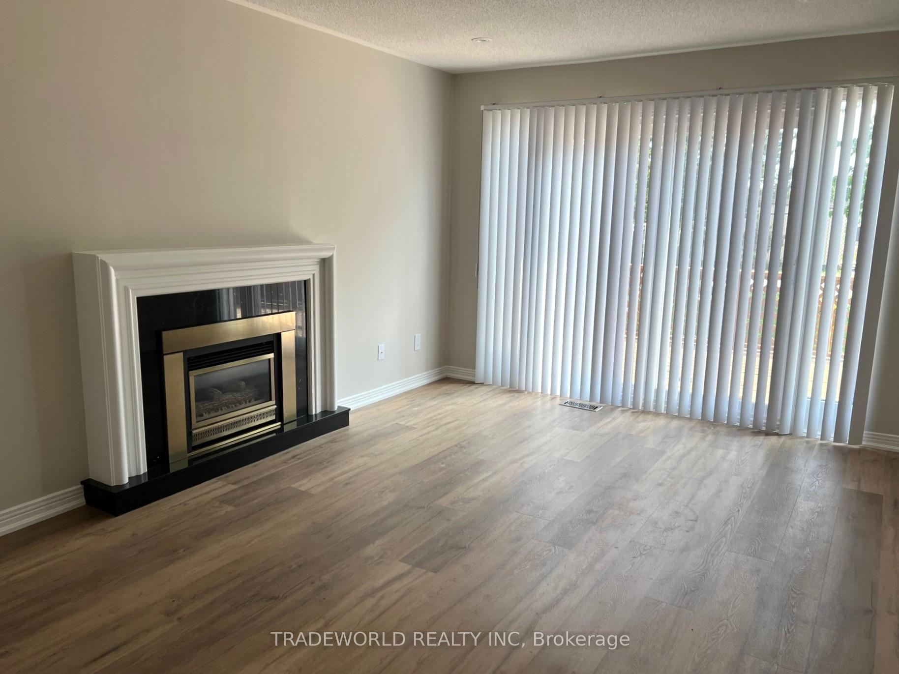 Photo 3 of 416 Port Royal Trail, Scarborough, Milliken — HOMEH