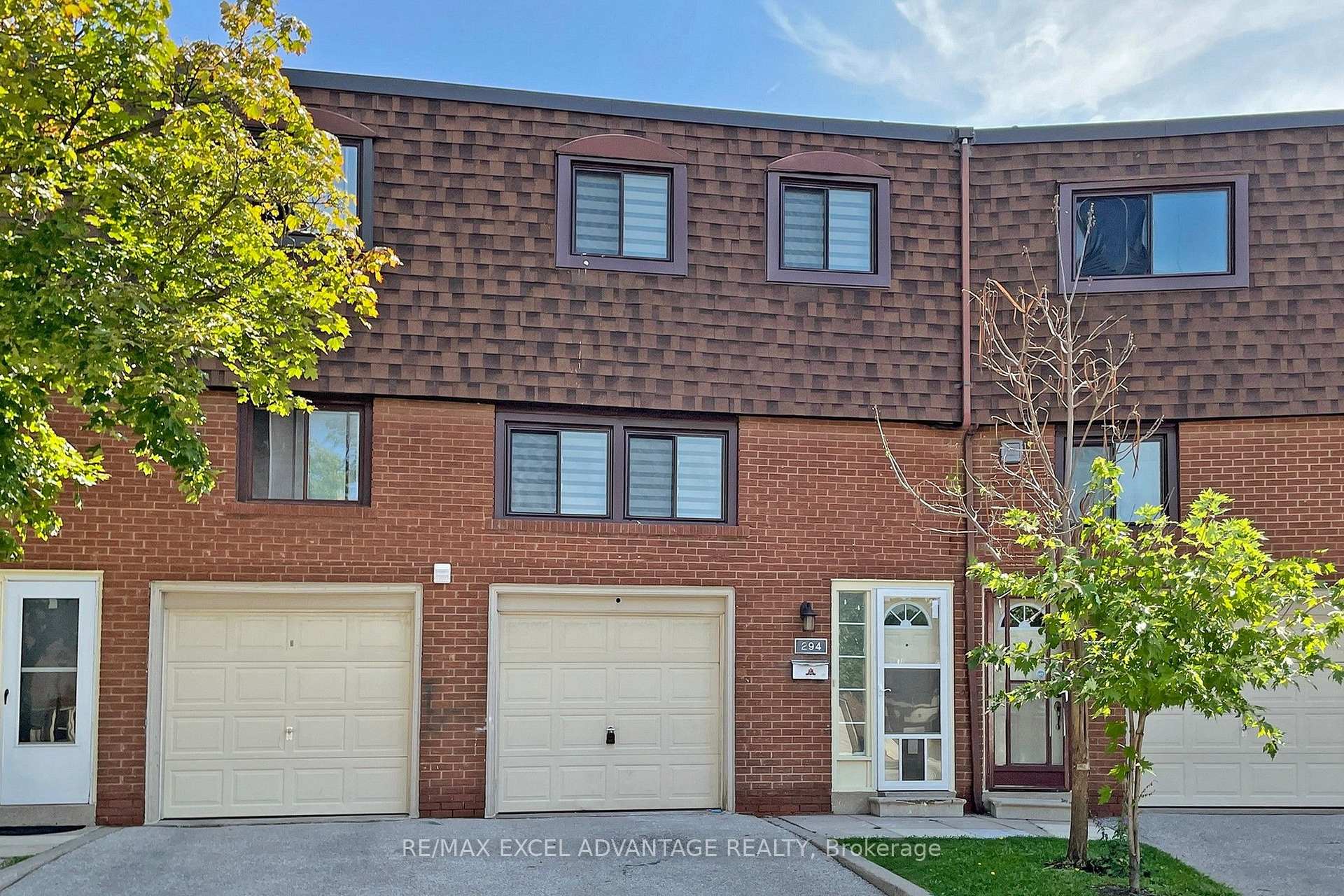Photo of 294 Sprucewood Court