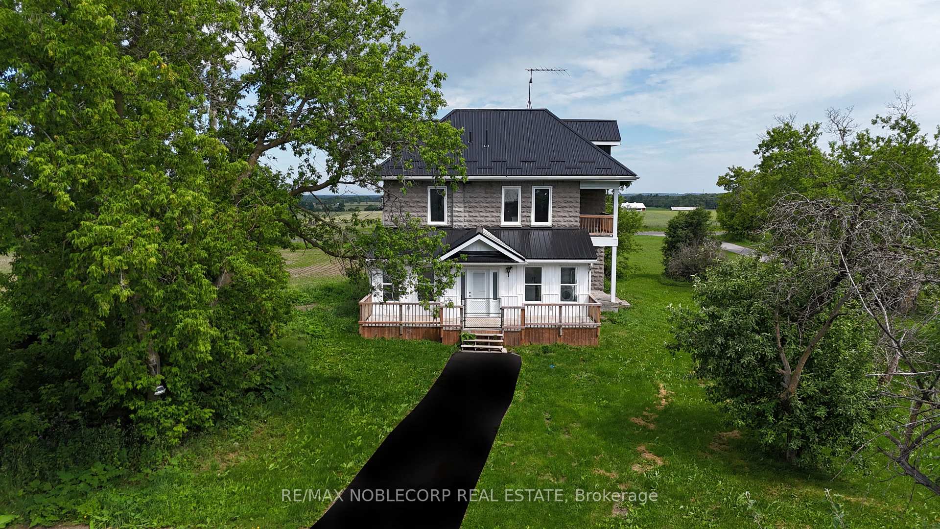 Photo 3 of 2350 Thorah Concession 4 Road, Brock, Rural Brock — HOMEH