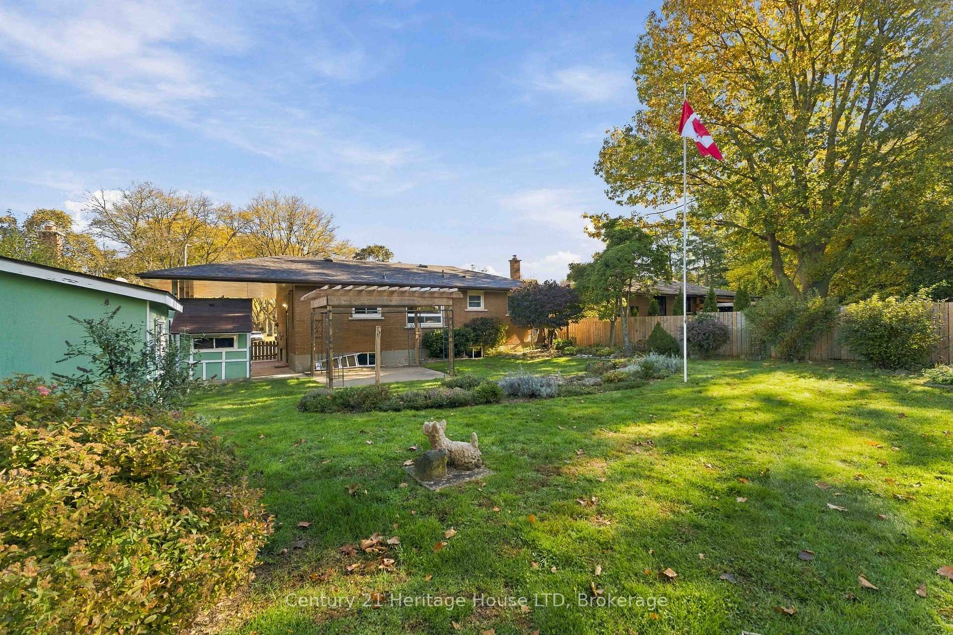 Photo 43 of 4227 Pettit Avenue, Niagara Falls, Morrison — HOMEH