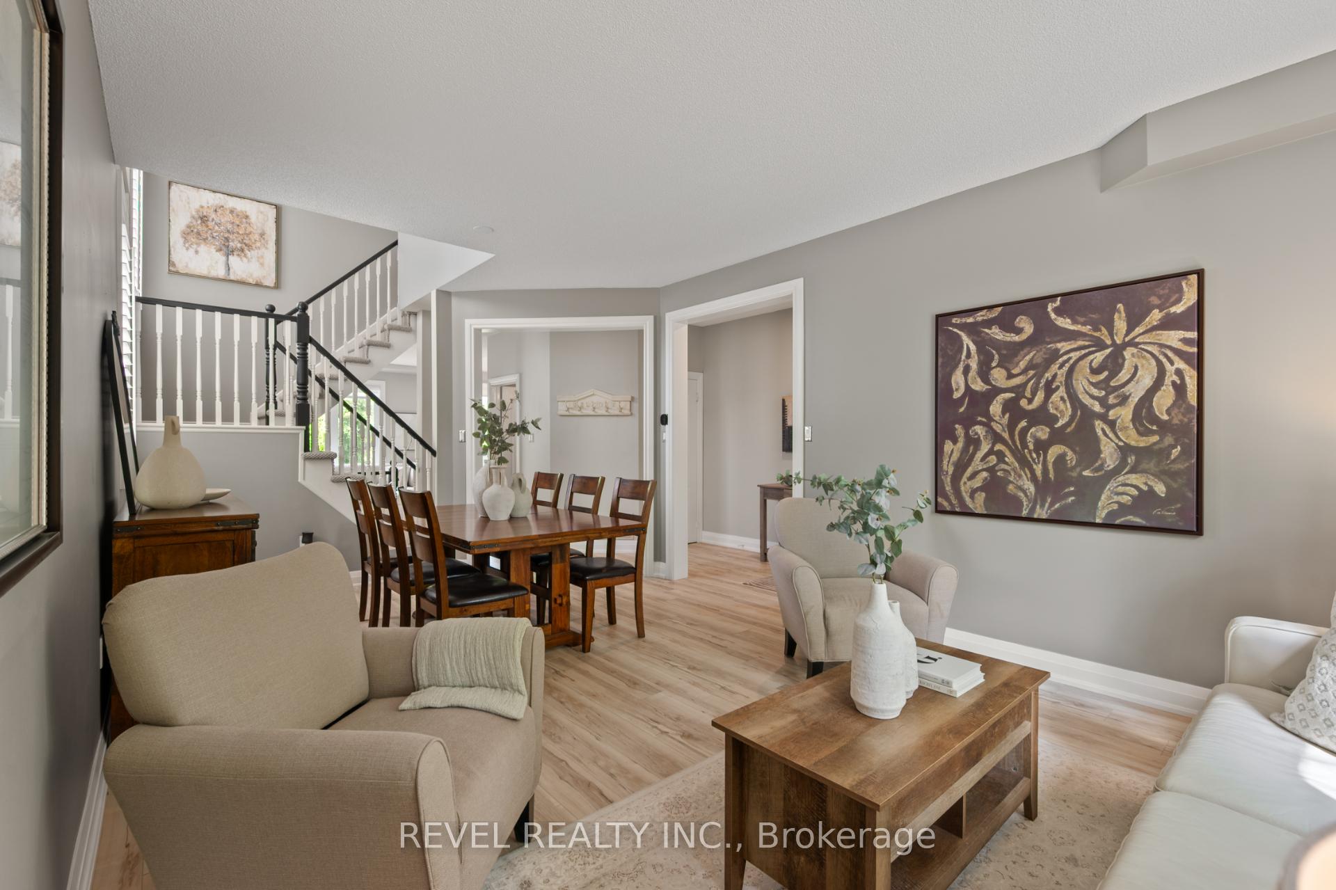 Photo 6 of 2154 Woodglen Crescent, Burlington, Orchard — HOMEH