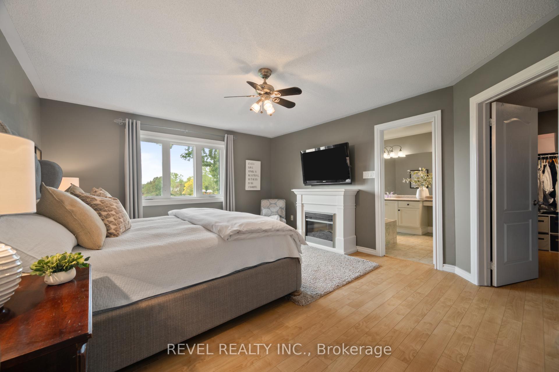 Photo 19 of 2154 Woodglen Crescent, Burlington, Orchard — HOMEH
