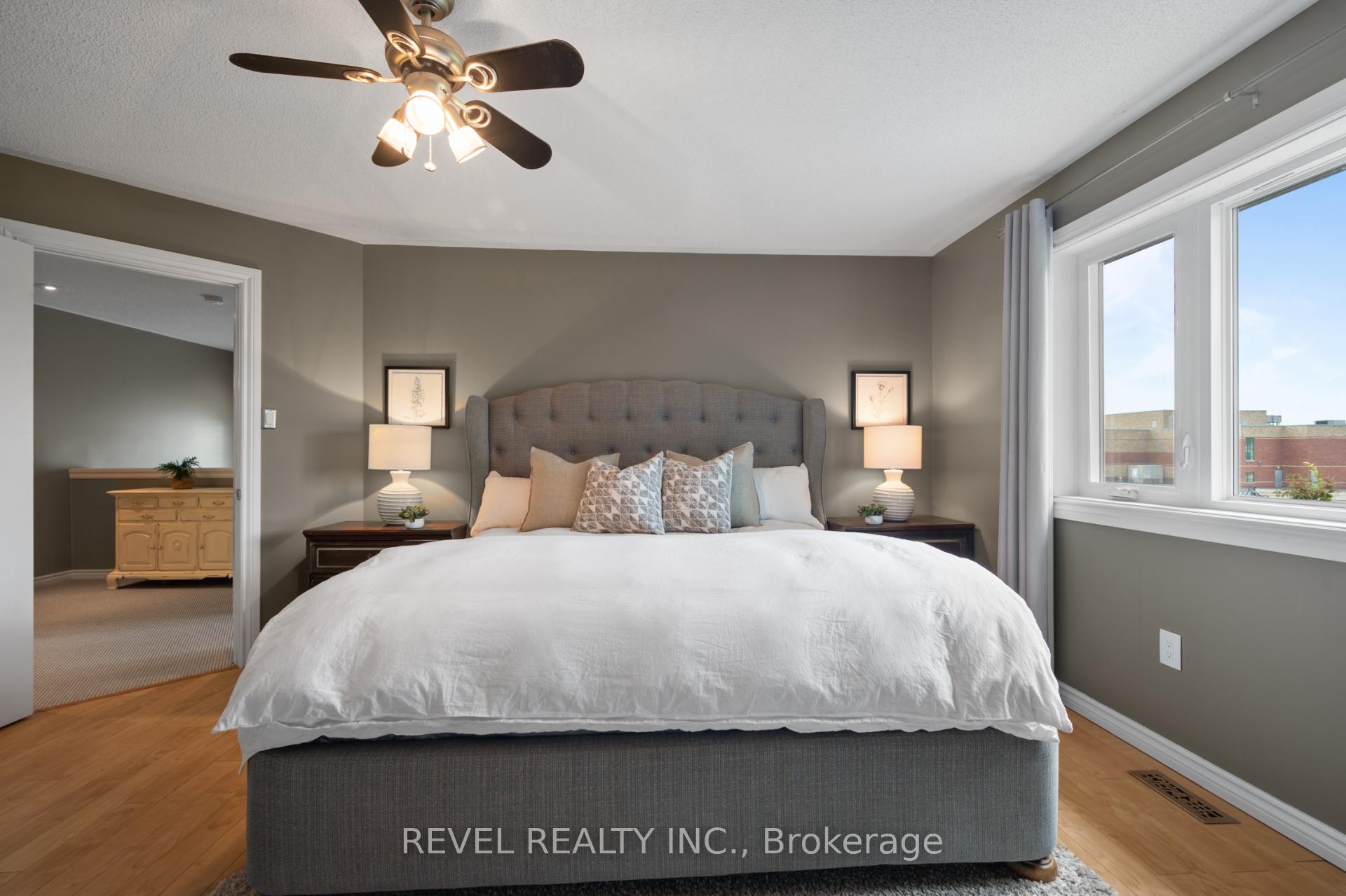 Photo 21 of 2154 Woodglen Crescent, Burlington, Orchard — HOMEH