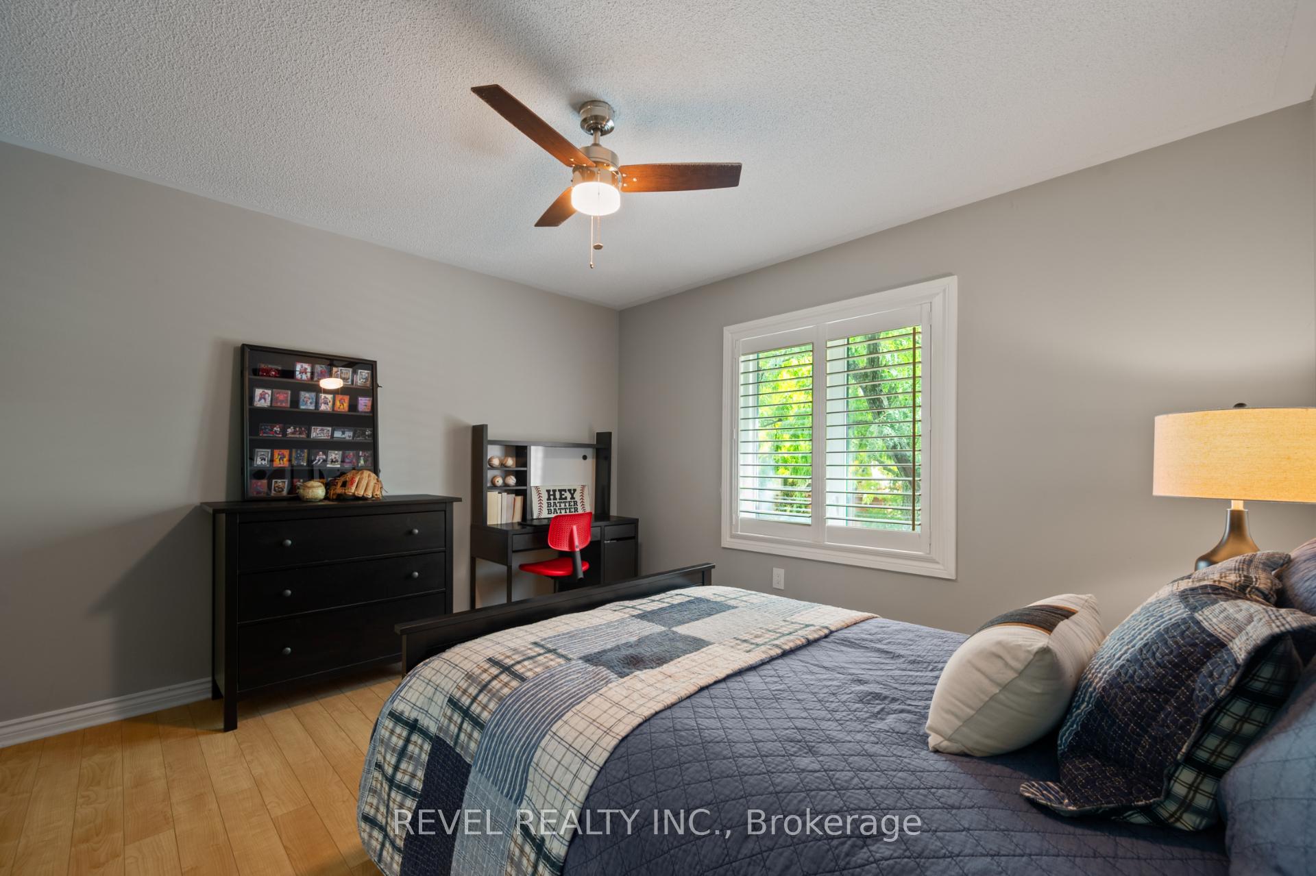 Photo 30 of 2154 Woodglen Crescent, Burlington, Orchard — HOMEH