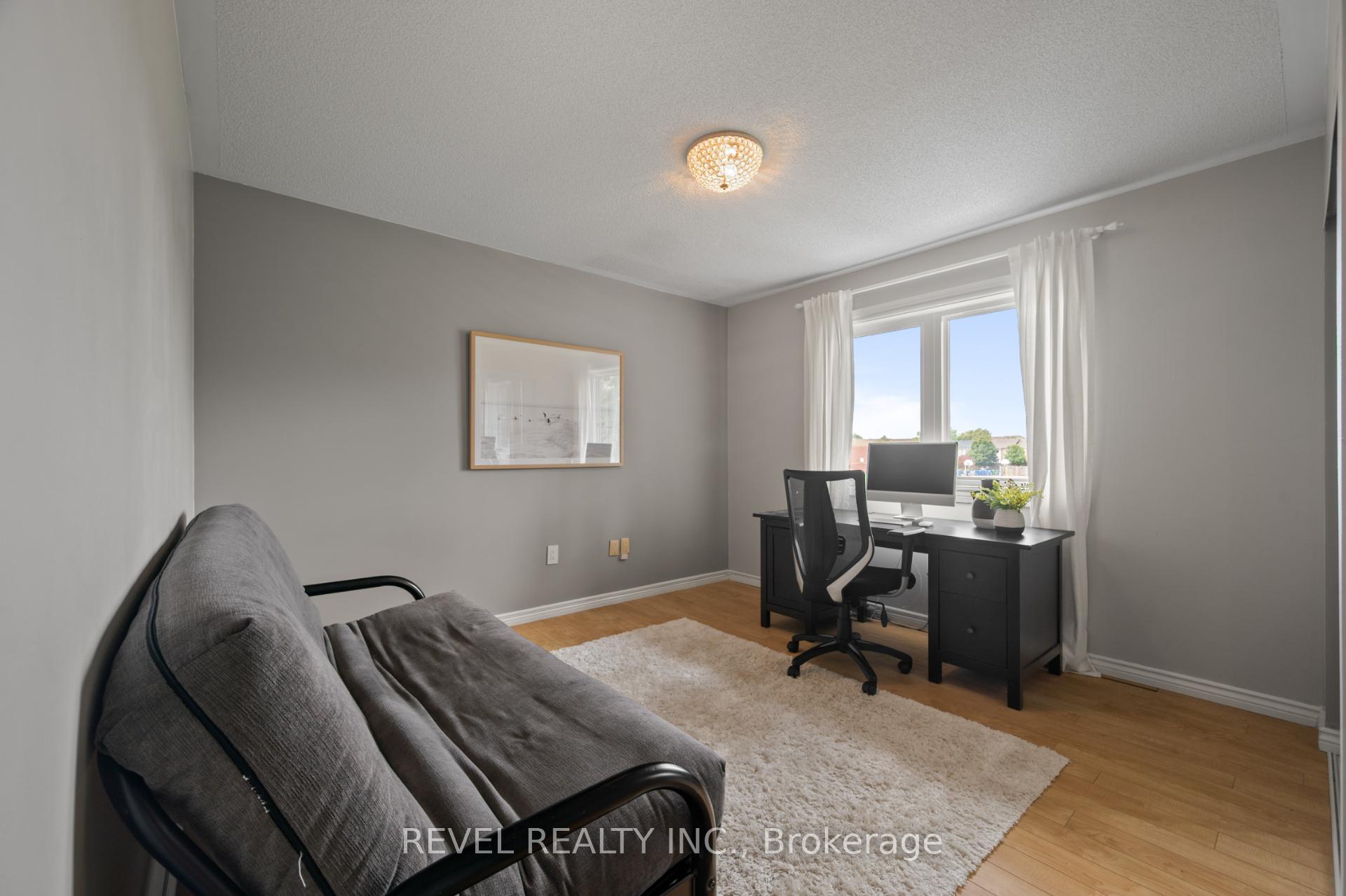 Photo 32 of 2154 Woodglen Crescent, Burlington, Orchard — HOMEH