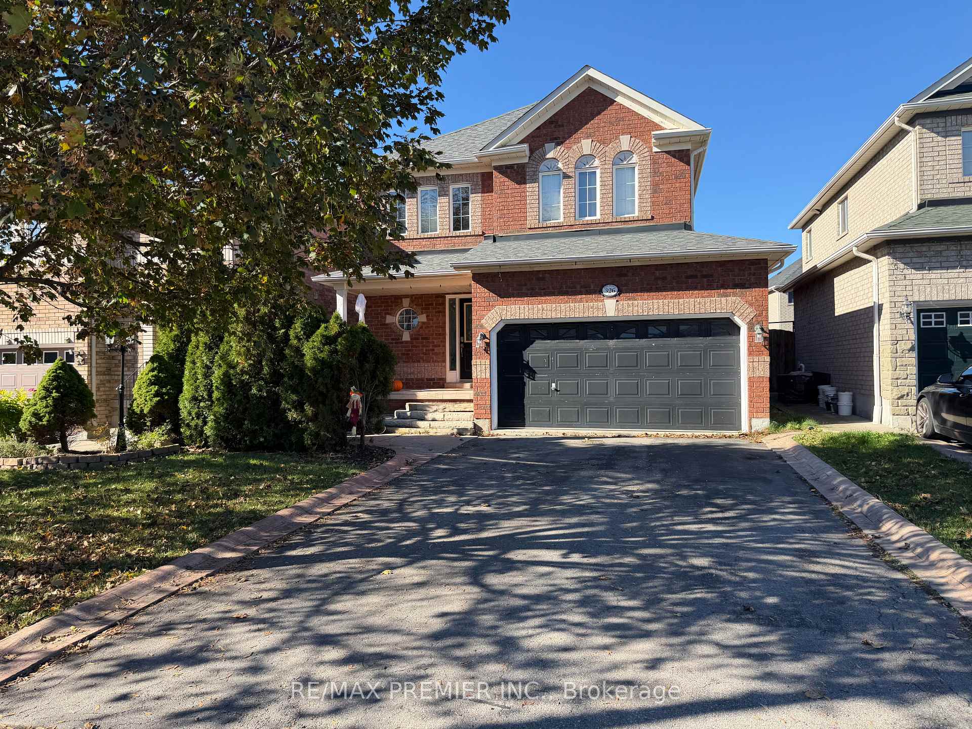 Photo 1 of 326 John Deisman Boulevard, Vaughan, Vellore Village — HOMEH