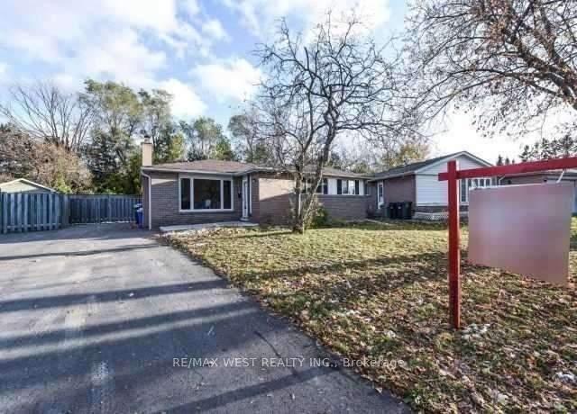 Photo 1 of Unit Bsmt, 12 Duke Road, Brampton, Southgate — HOMEH