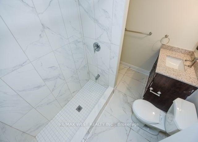Photo 8 of Unit Bsmt, 12 Duke Road, Brampton, Southgate — HOMEH