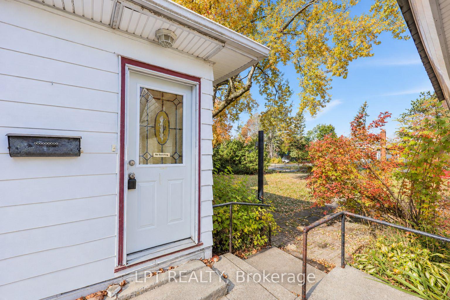 Photo 6 of 190 Winewood Avenue W, Gravenhurst, Muskoka (S) — HOMEH