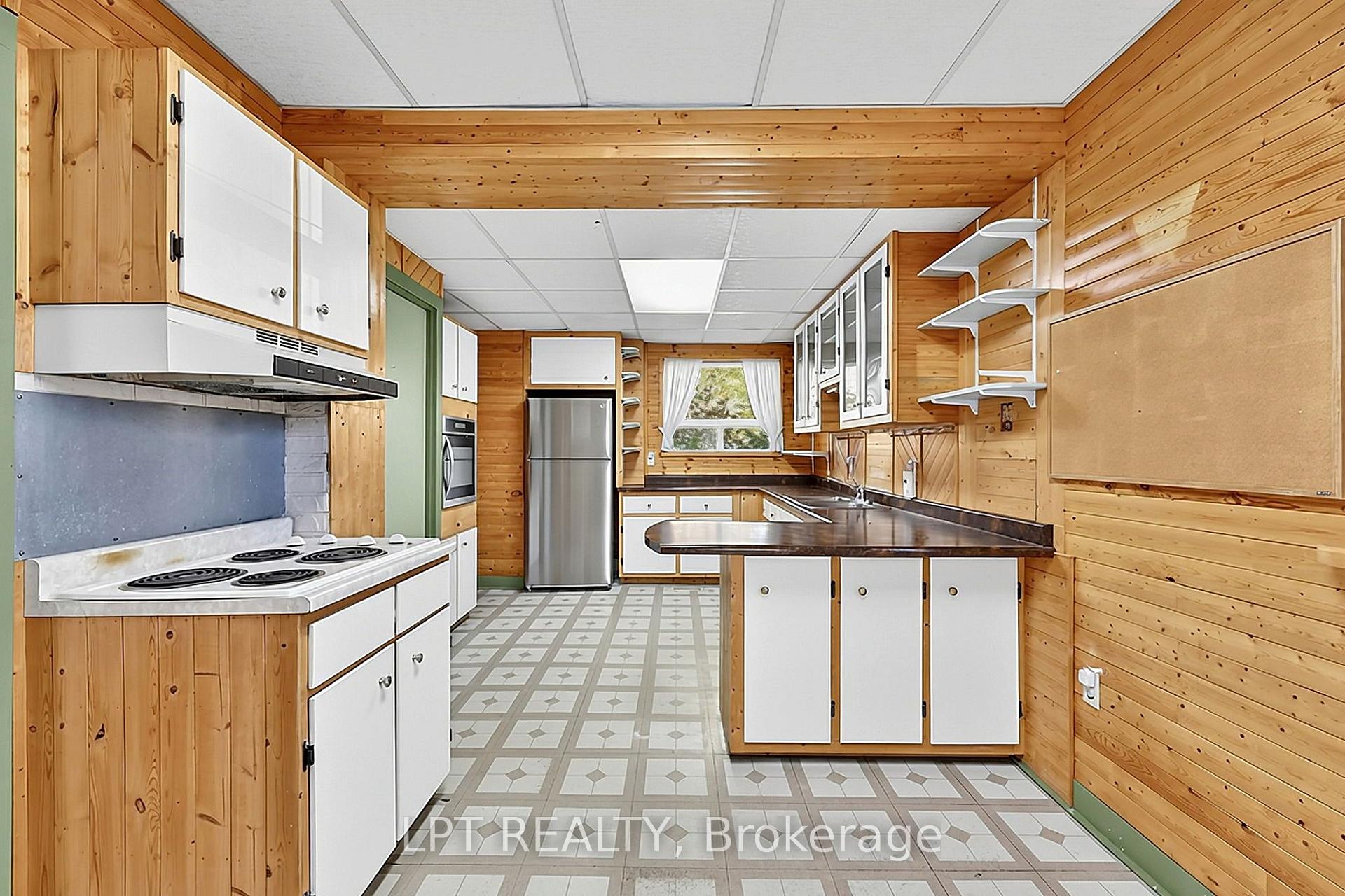 Photo 22 of 190 Winewood Avenue W, Gravenhurst, Muskoka (S) — HOMEH