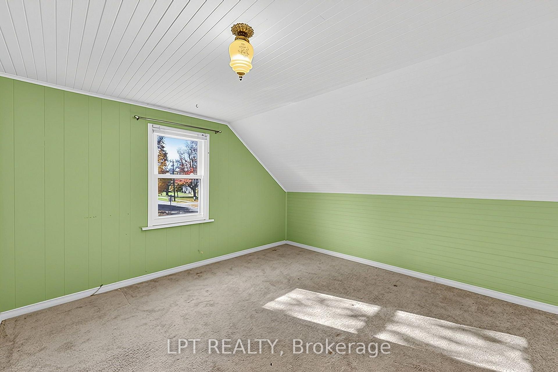Photo 31 of 190 Winewood Avenue W, Gravenhurst, Muskoka (S) — HOMEH
