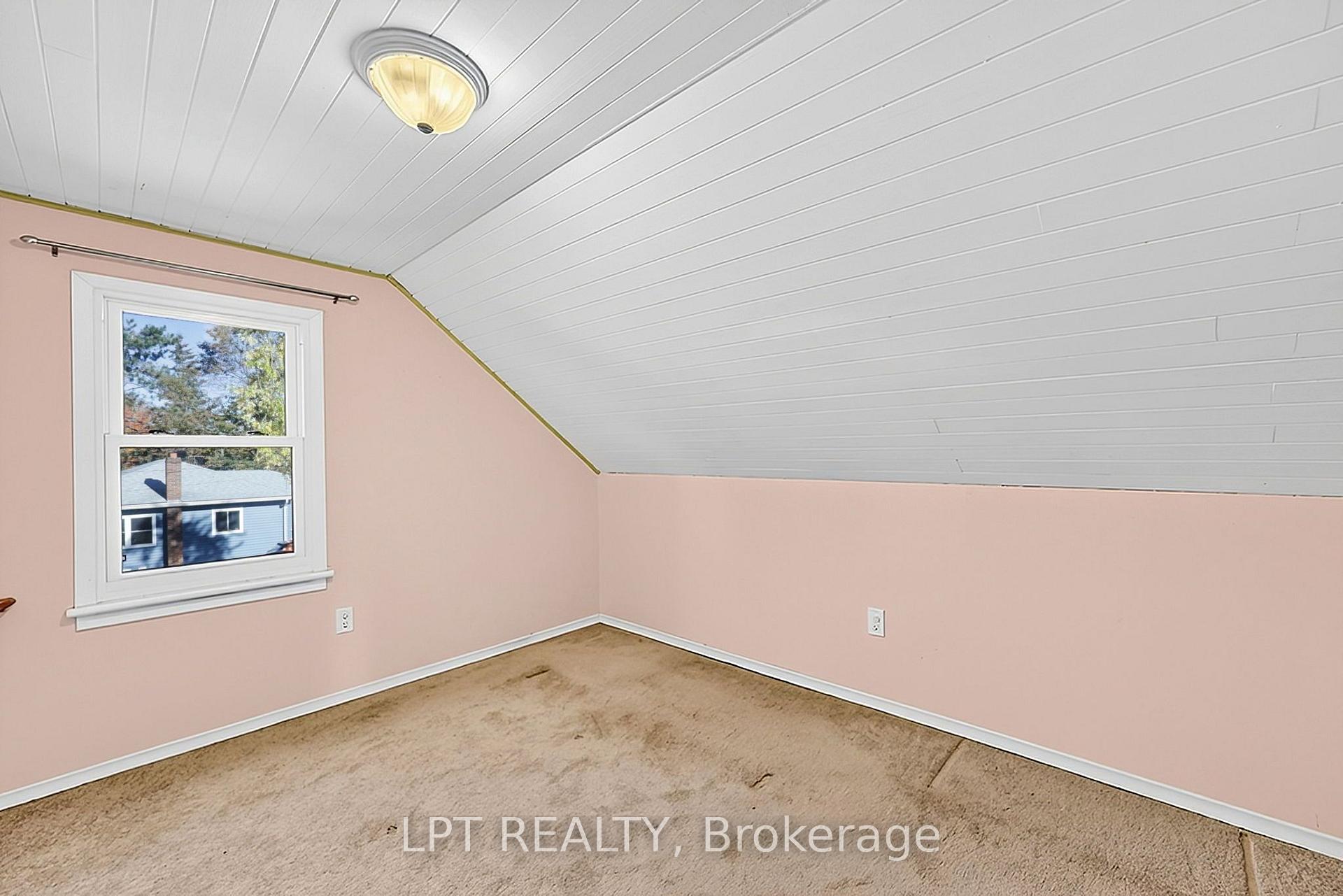 Photo 36 of 190 Winewood Avenue W, Gravenhurst, Muskoka (S) — HOMEH