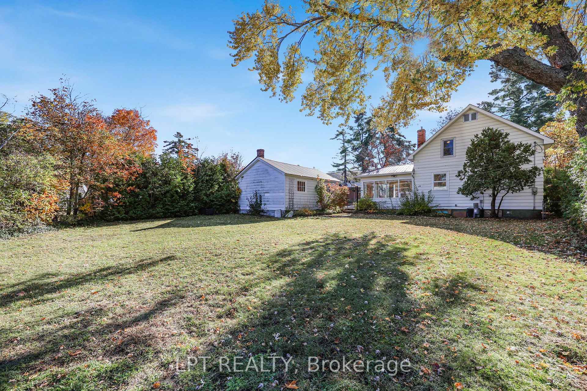 Photo 44 of 190 Winewood Avenue W, Gravenhurst, Muskoka (S) — HOMEH