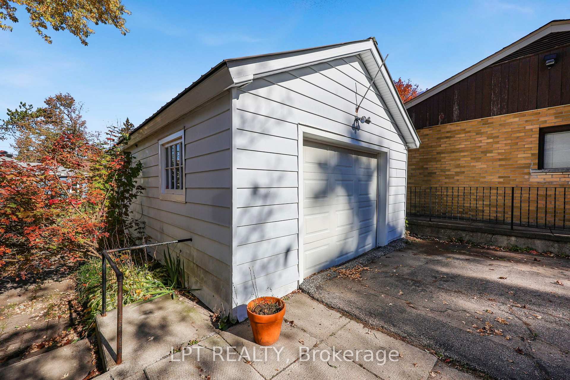 Photo 45 of 190 Winewood Avenue W, Gravenhurst, Muskoka (S) — HOMEH