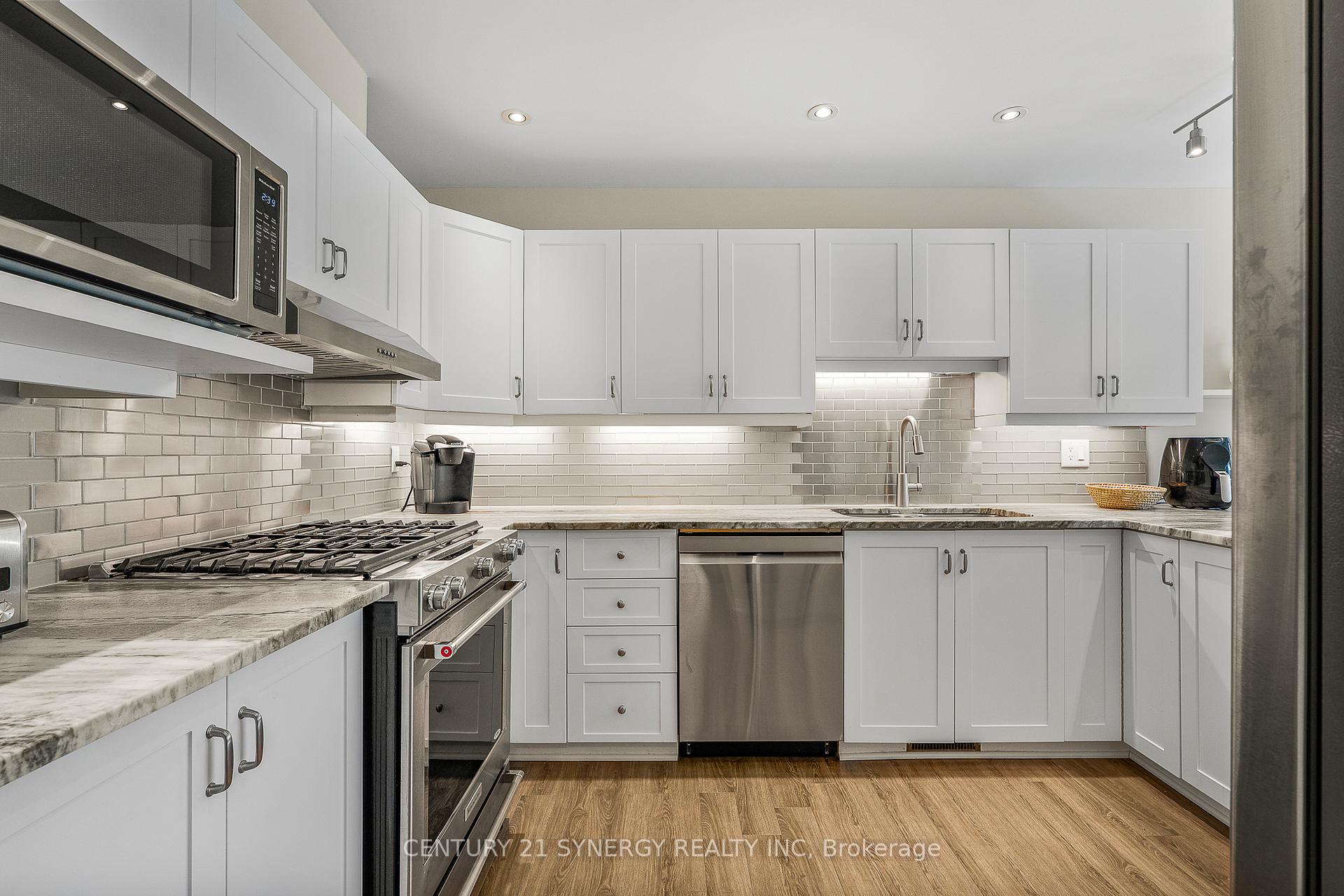 Photo 4 of Unit 16, 32 Innesbrook Court, Ottawa, Stittsville (Central) — HOMEH