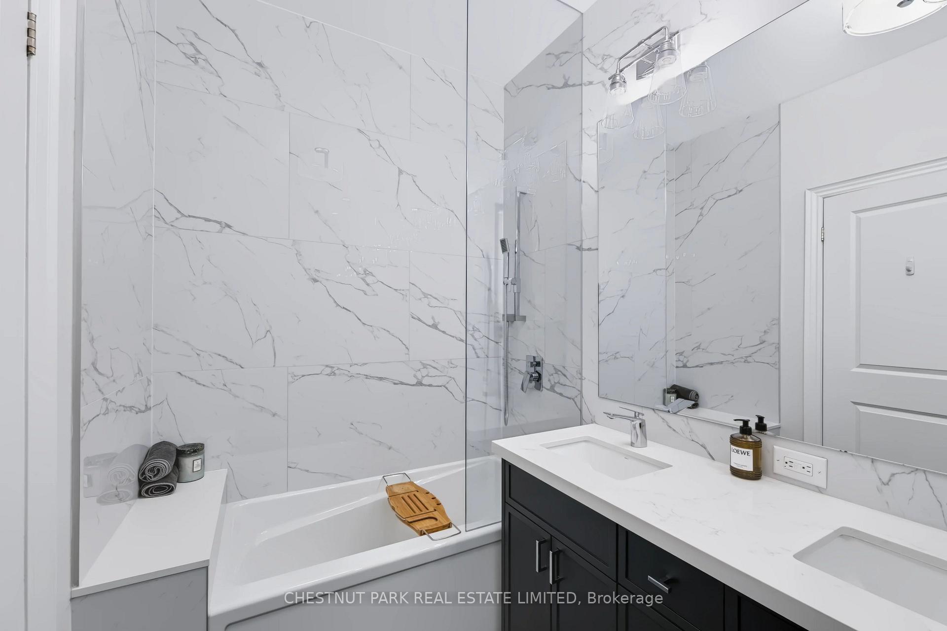 Photo 22 of 69 Bloorview Place, North York, Don Valley Village — HOMEH