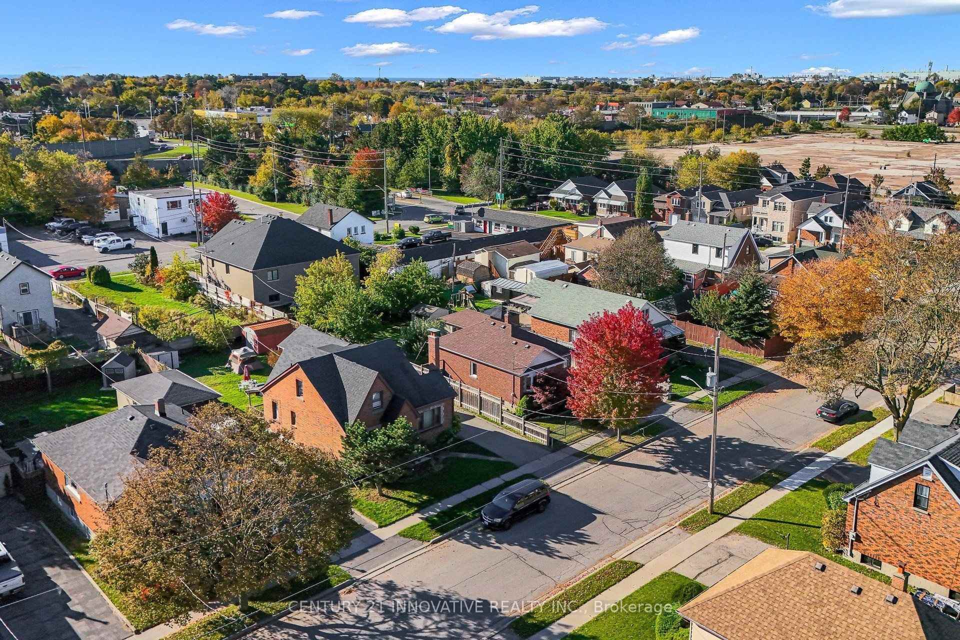 Photo 2 of 219 Etna Avenue, Oshawa, Central — HOMEH