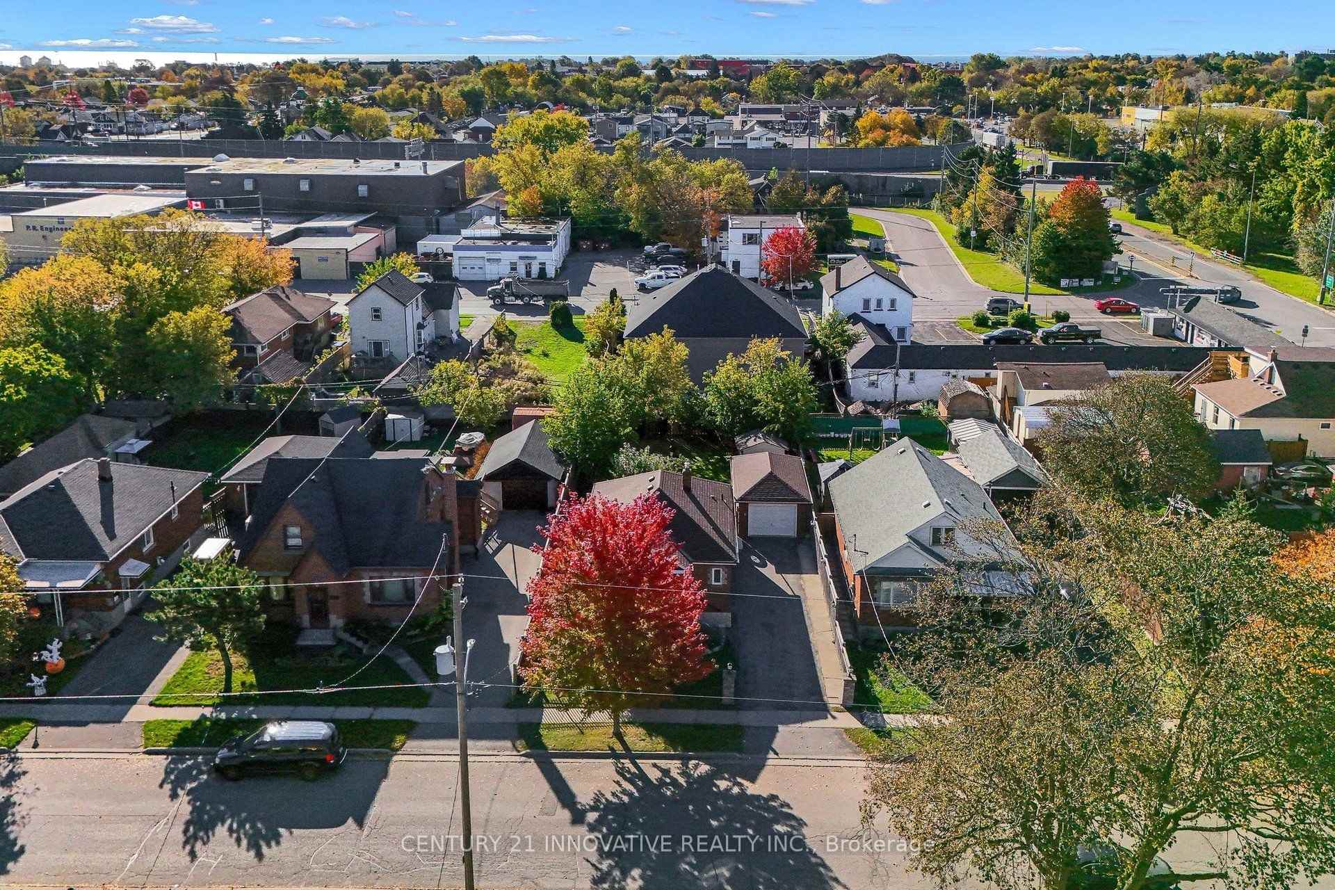 Photo 3 of 219 Etna Avenue, Oshawa, Central — HOMEH