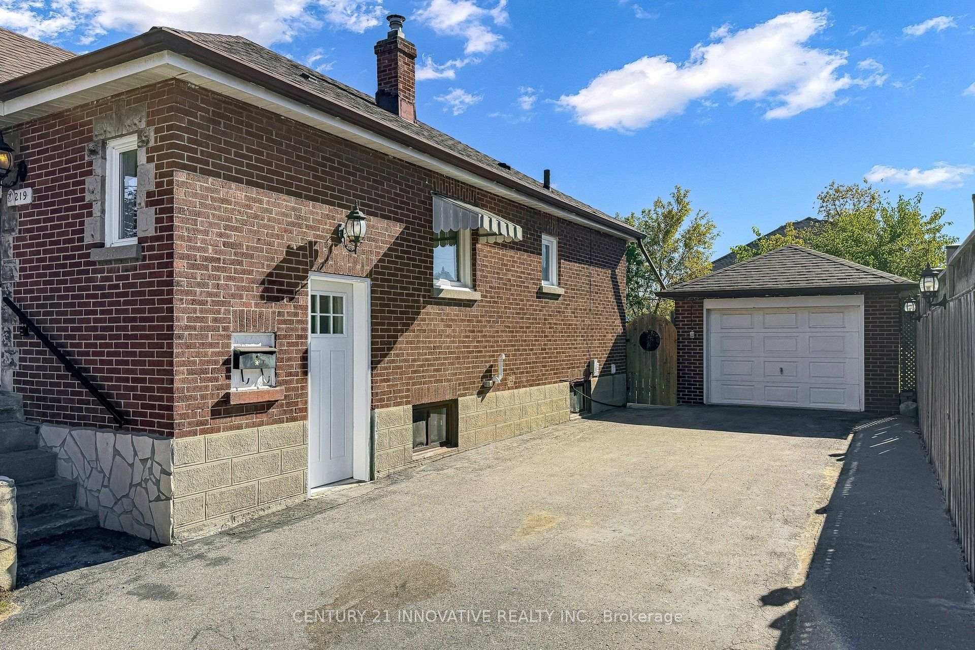 Photo 41 of 219 Etna Avenue, Oshawa, Central — HOMEH