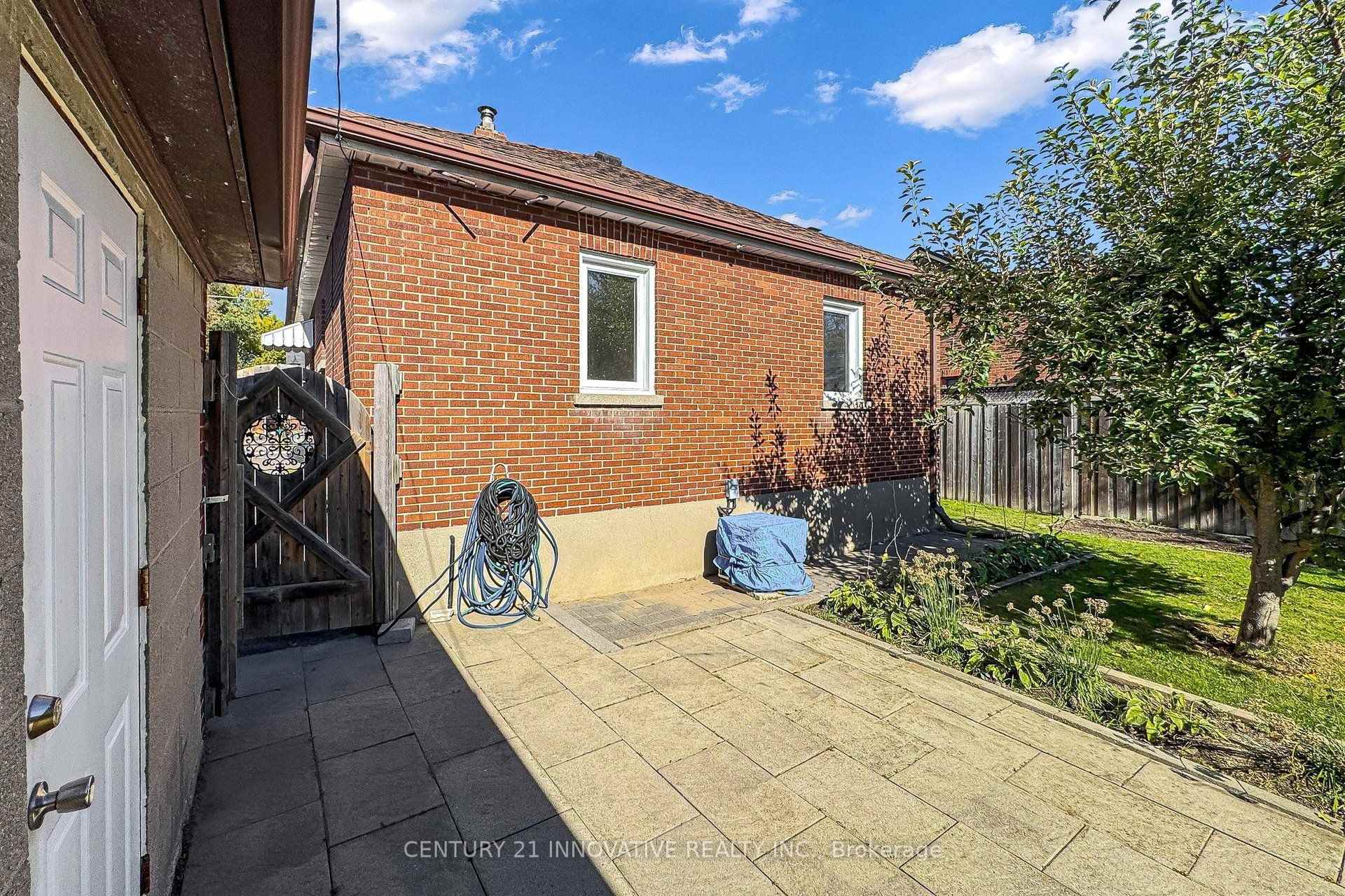 Photo 43 of 219 Etna Avenue, Oshawa, Central — HOMEH