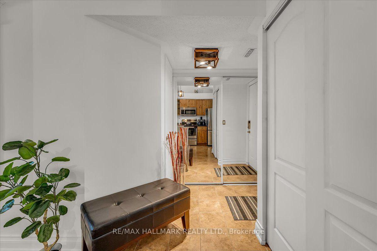 Photo 4 of Unit 143, 109 Bristol Road E, Mississauga, Hurontario — HOMEH
