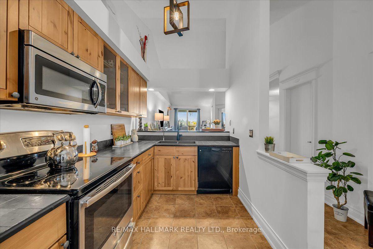 Photo 5 of Unit 143, 109 Bristol Road E, Mississauga, Hurontario — HOMEH