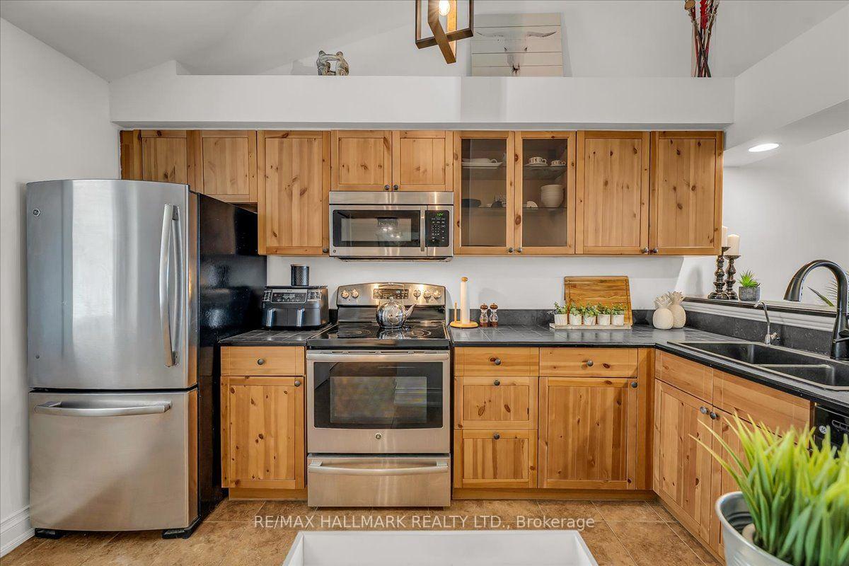 Photo 6 of Unit 143, 109 Bristol Road E, Mississauga, Hurontario — HOMEH