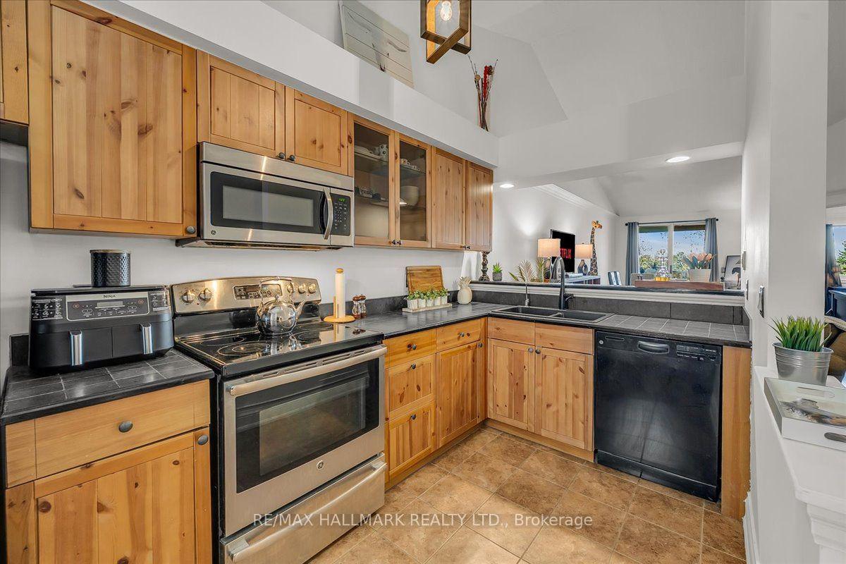 Photo 8 of Unit 143, 109 Bristol Road E, Mississauga, Hurontario — HOMEH