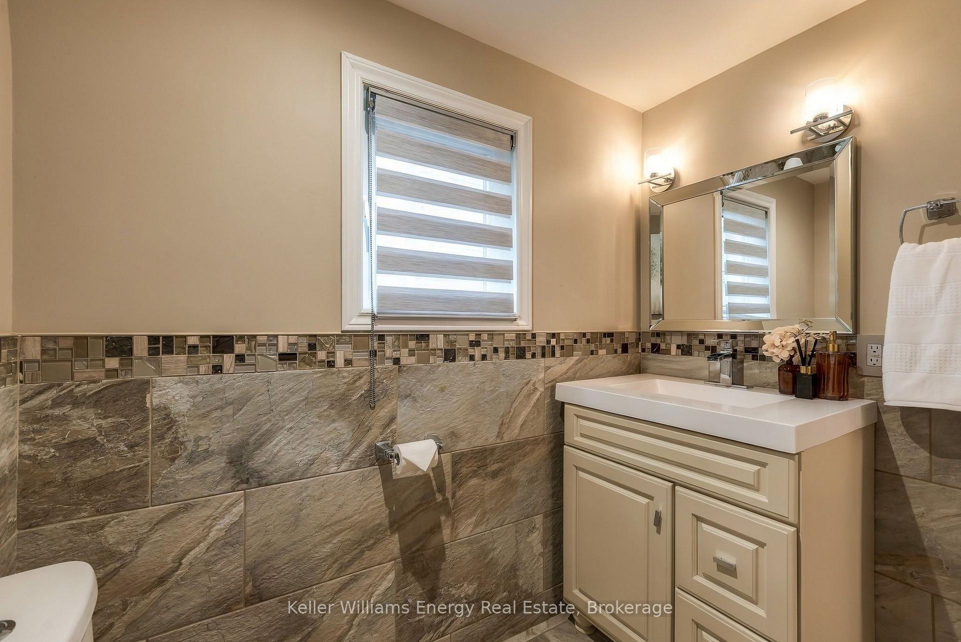Photo 17 of 1314 Maddock Drive, Oshawa, Pinecrest — HOMEH