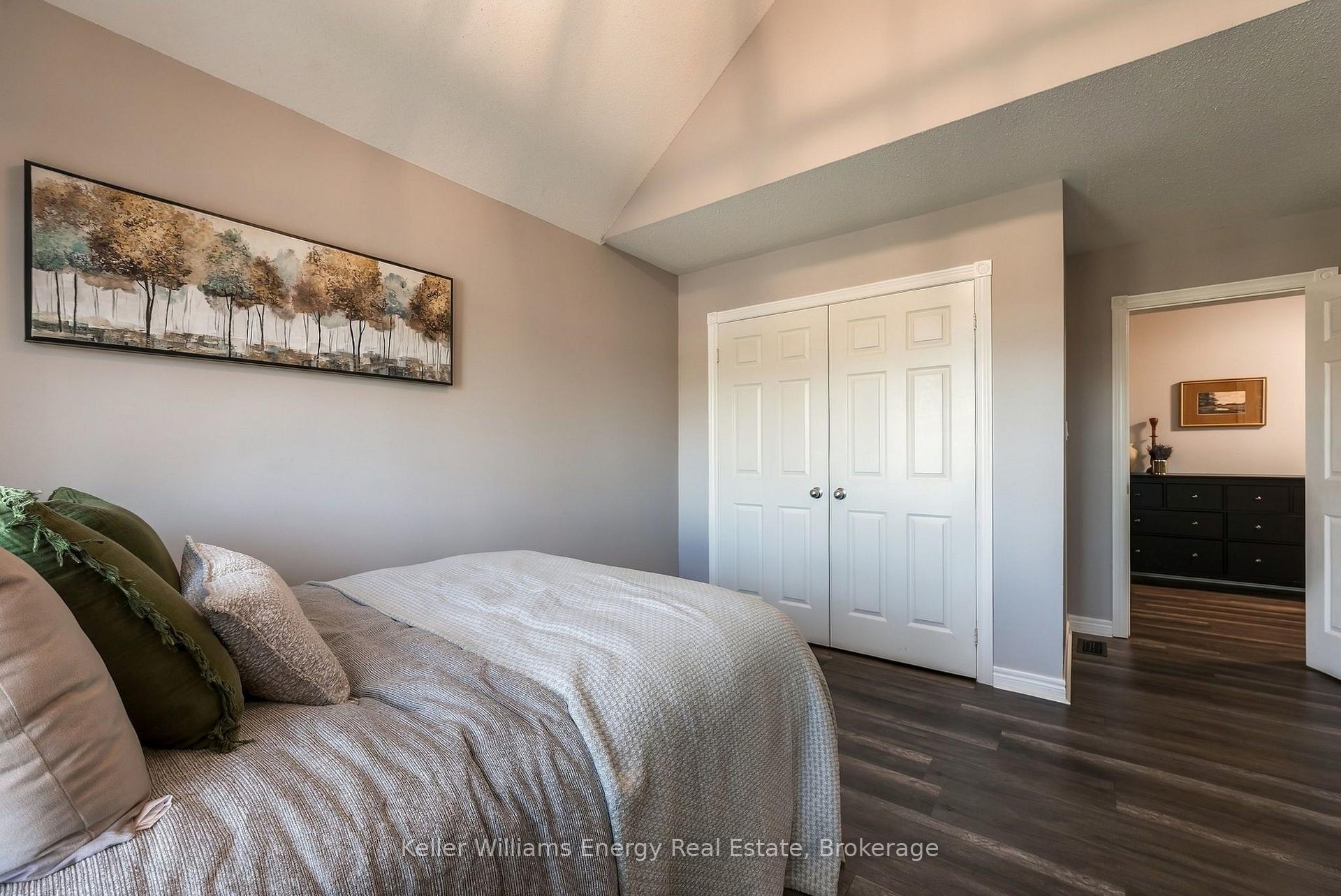 Photo 25 of 1314 Maddock Drive, Oshawa, Pinecrest — HOMEH