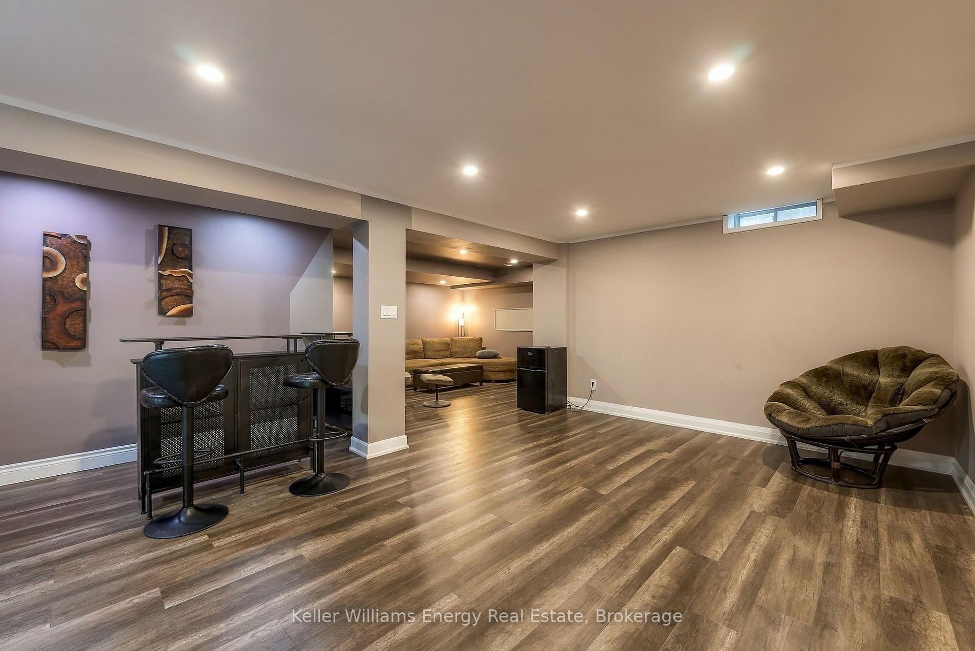 Photo 34 of 1314 Maddock Drive, Oshawa, Pinecrest — HOMEH
