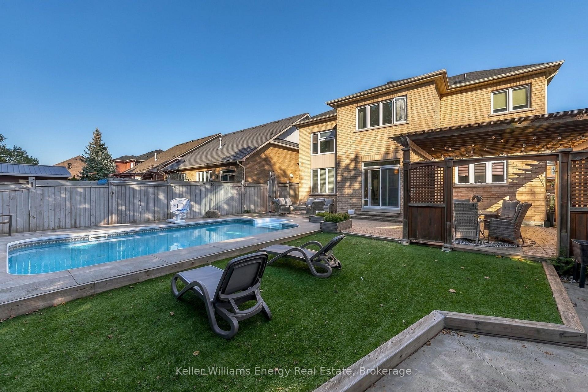 Photo 37 of 1314 Maddock Drive, Oshawa, Pinecrest — HOMEH