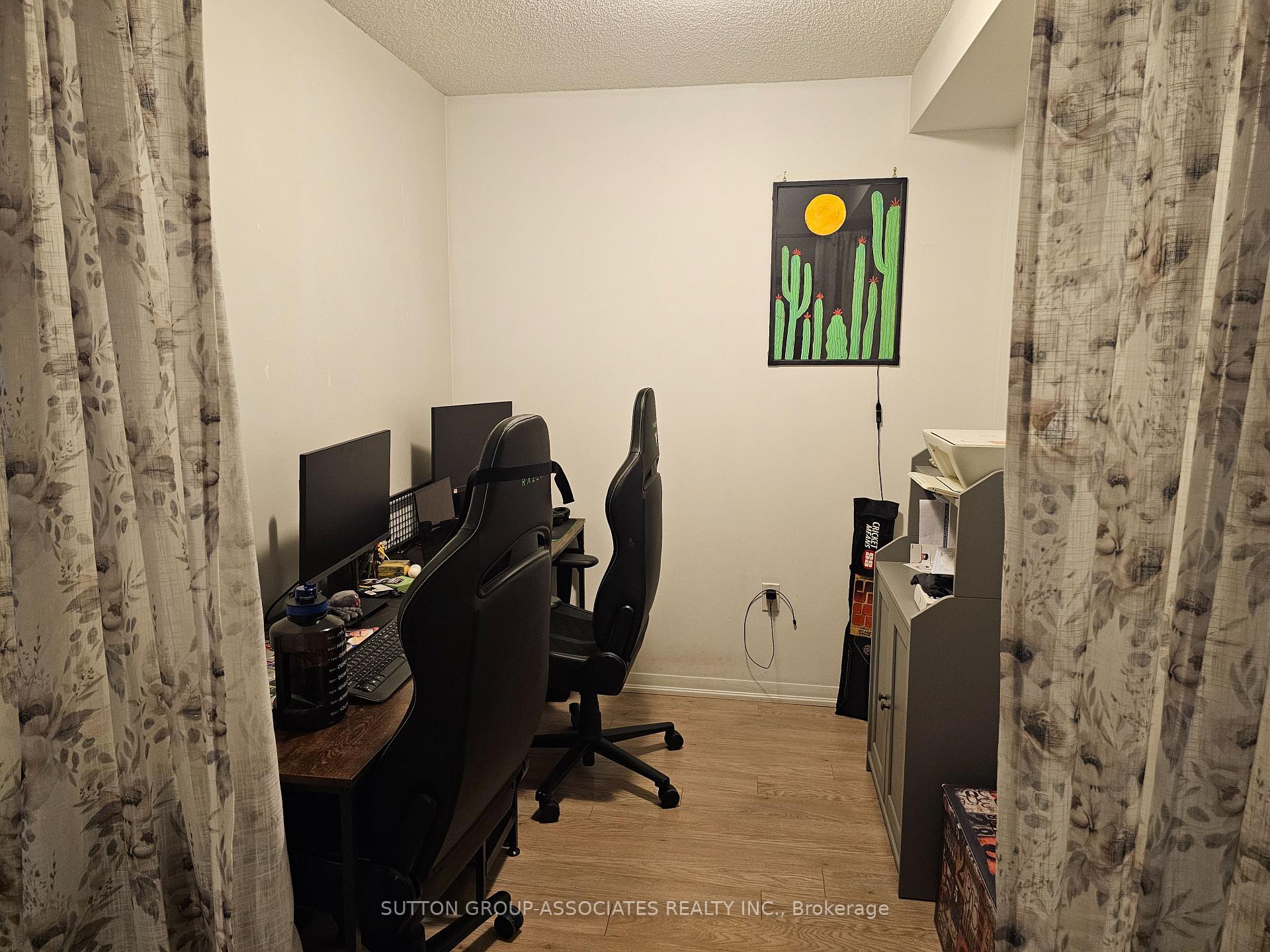 Photo 10 of Unit 541, 830 Lawrence Avenue W, North York, Yorkdale-Glen Park — HOMEH