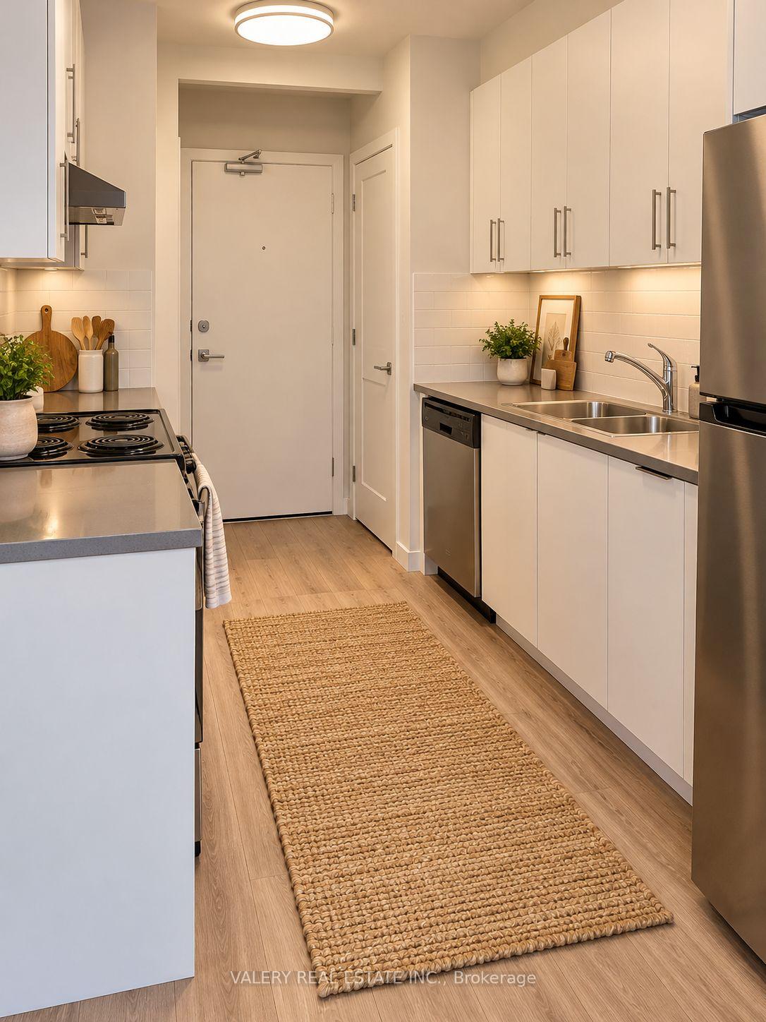 Photo 4 of Unit 803, 797 Jane Street, Toronto, Rockcliffe-Smythe — HOMEH