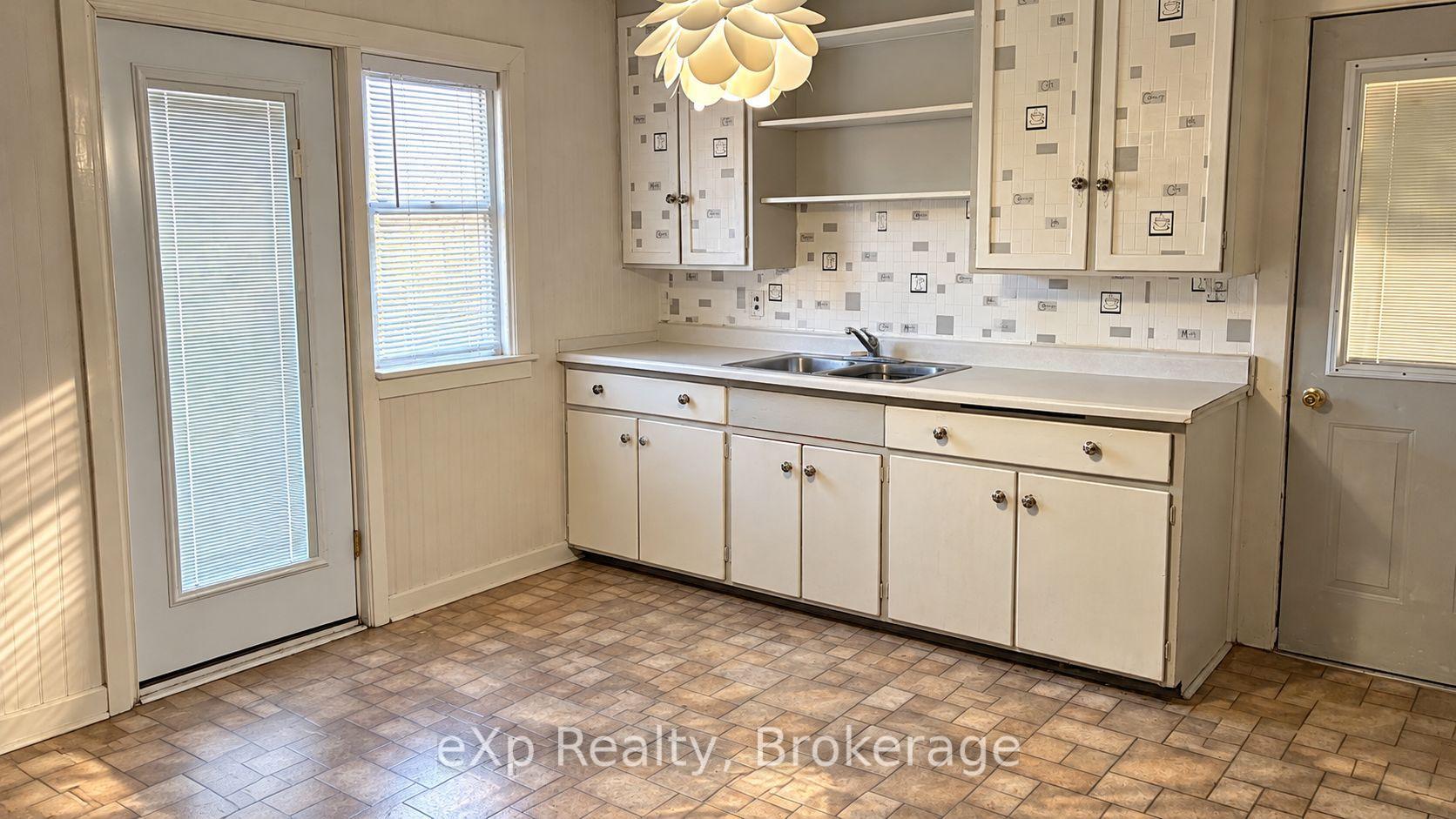 Photo 20 of 385 11th Avenue, Hanover — HOMEH